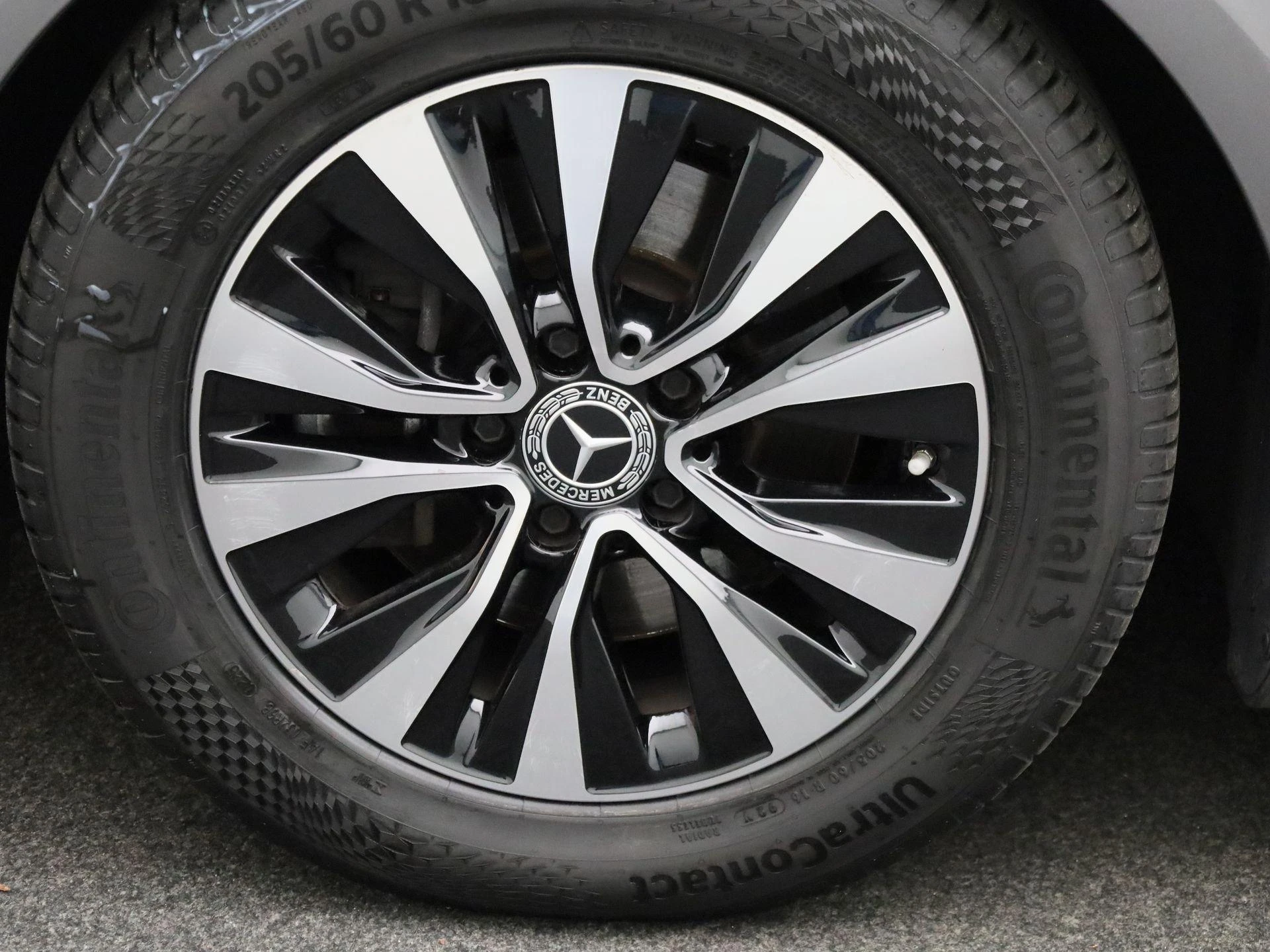 Mercedes-Benz A-Klasse A 180 d Business Line