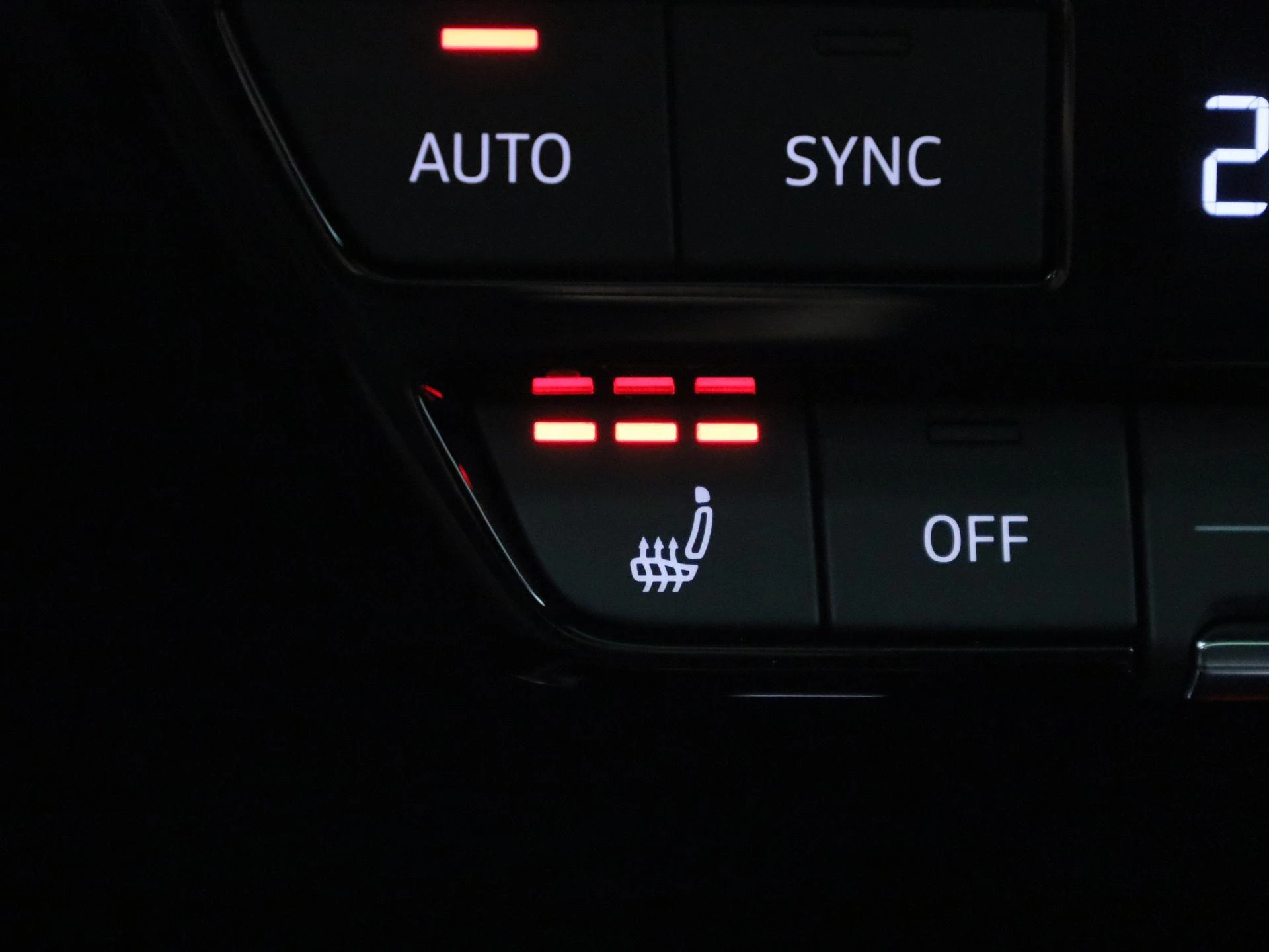 Audi-Q4 e-tron-image-23