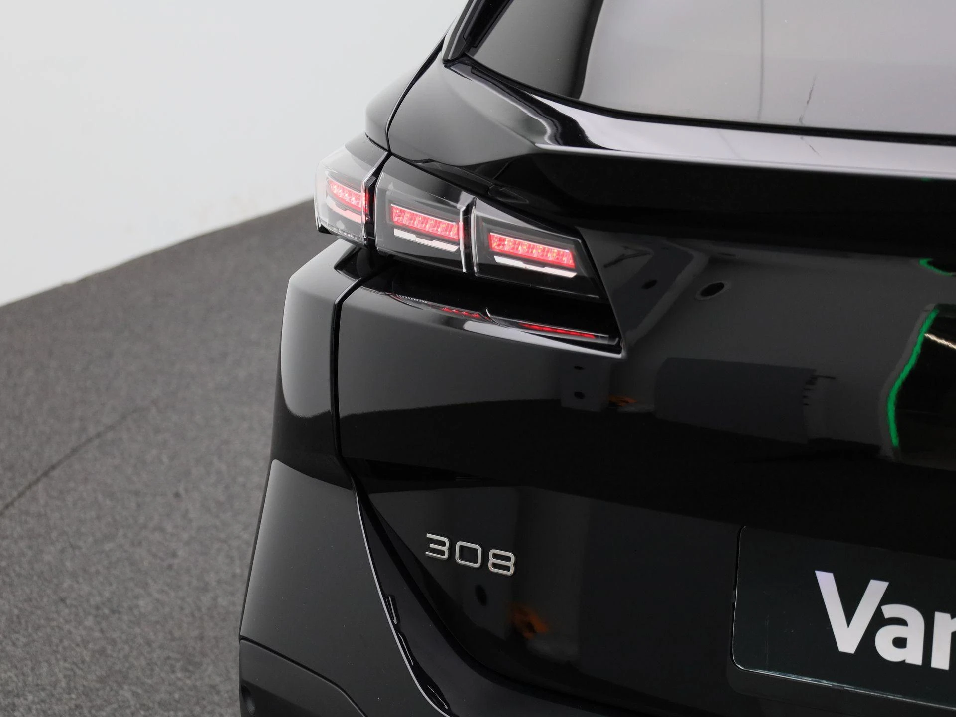 Peugeot-308-image-32