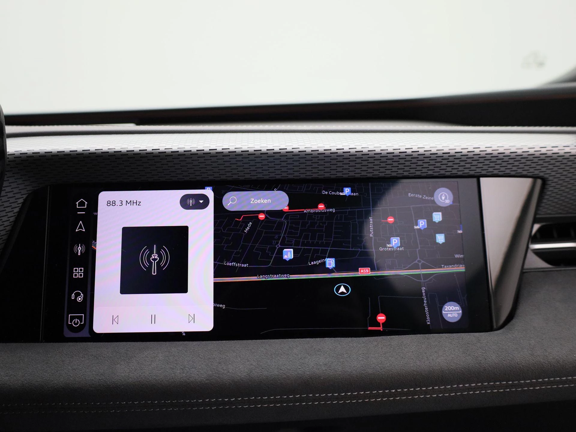 Audi-A6 Avant e-tron-image-48