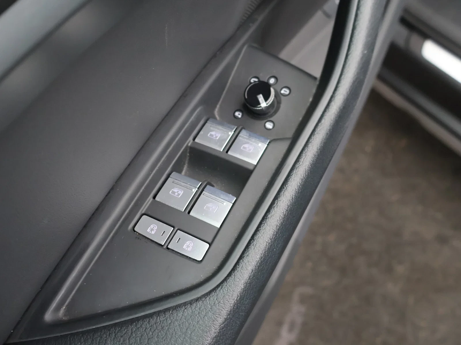 Audi e-tron Sportback Audi e-tron Sportback S line 55 QUATTRO 408PK *AUTOMAA*LEDER*CAMERA*ACC*PDC*VIRTUAL COCKPIT*NAVI*APP