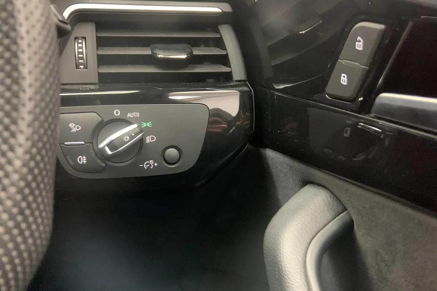 Audi-A4-image-21