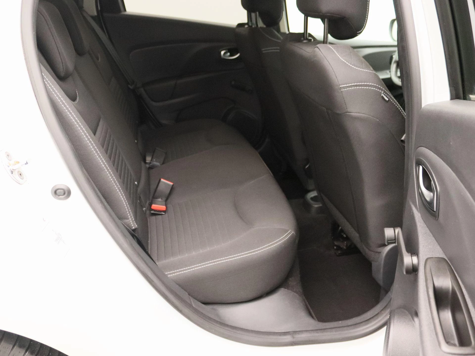 Renault-Clio-image-24