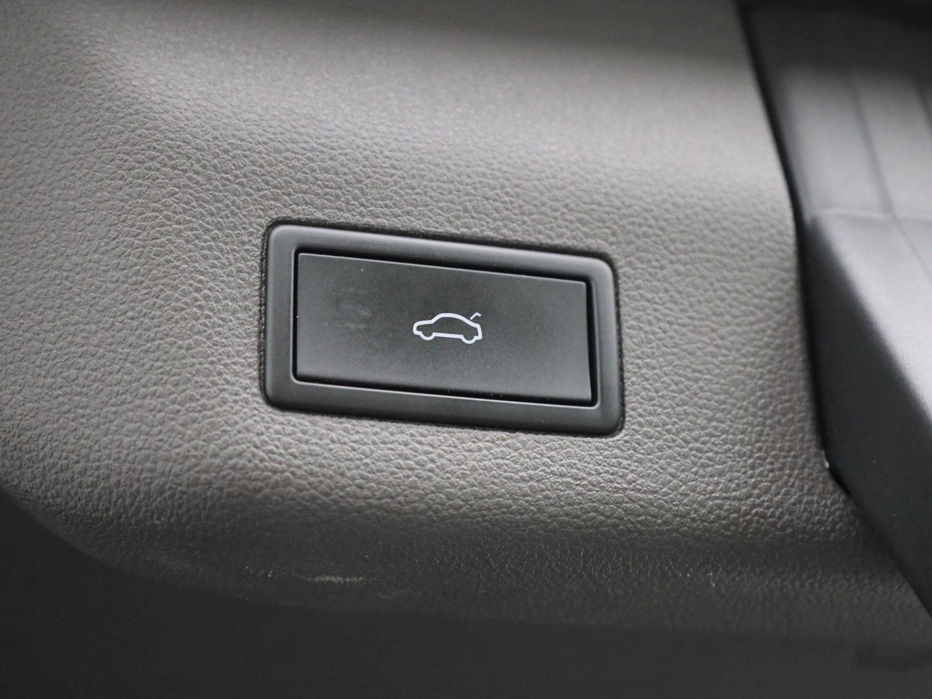 Volkswagen Multivan 1.4 eHybrid L2H1 Life 218PK