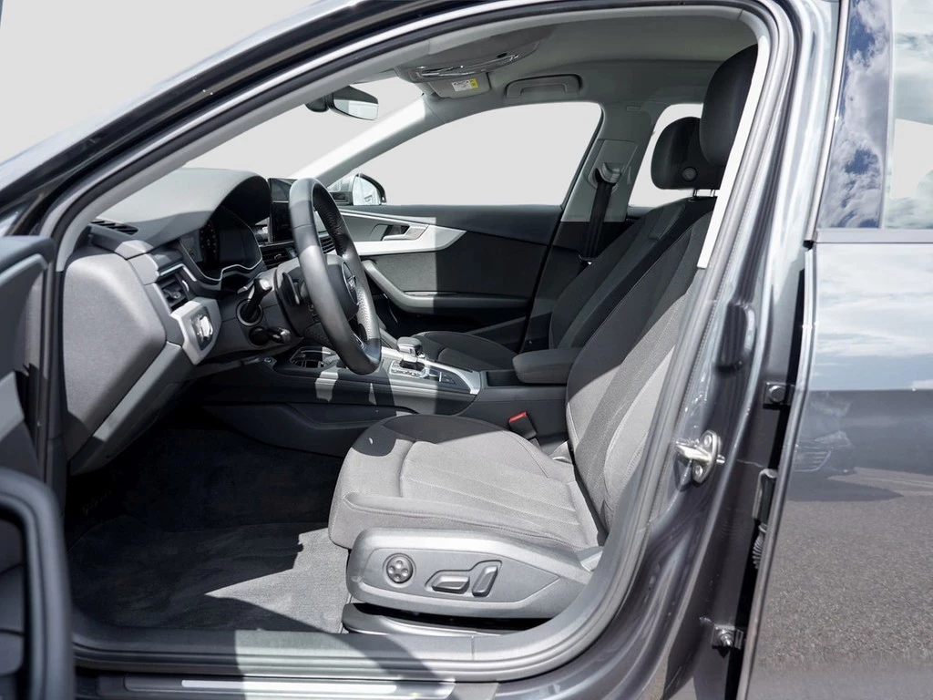 Audi A4 Avant 40 TFSI Navi Matrix ACC AHK Kamera