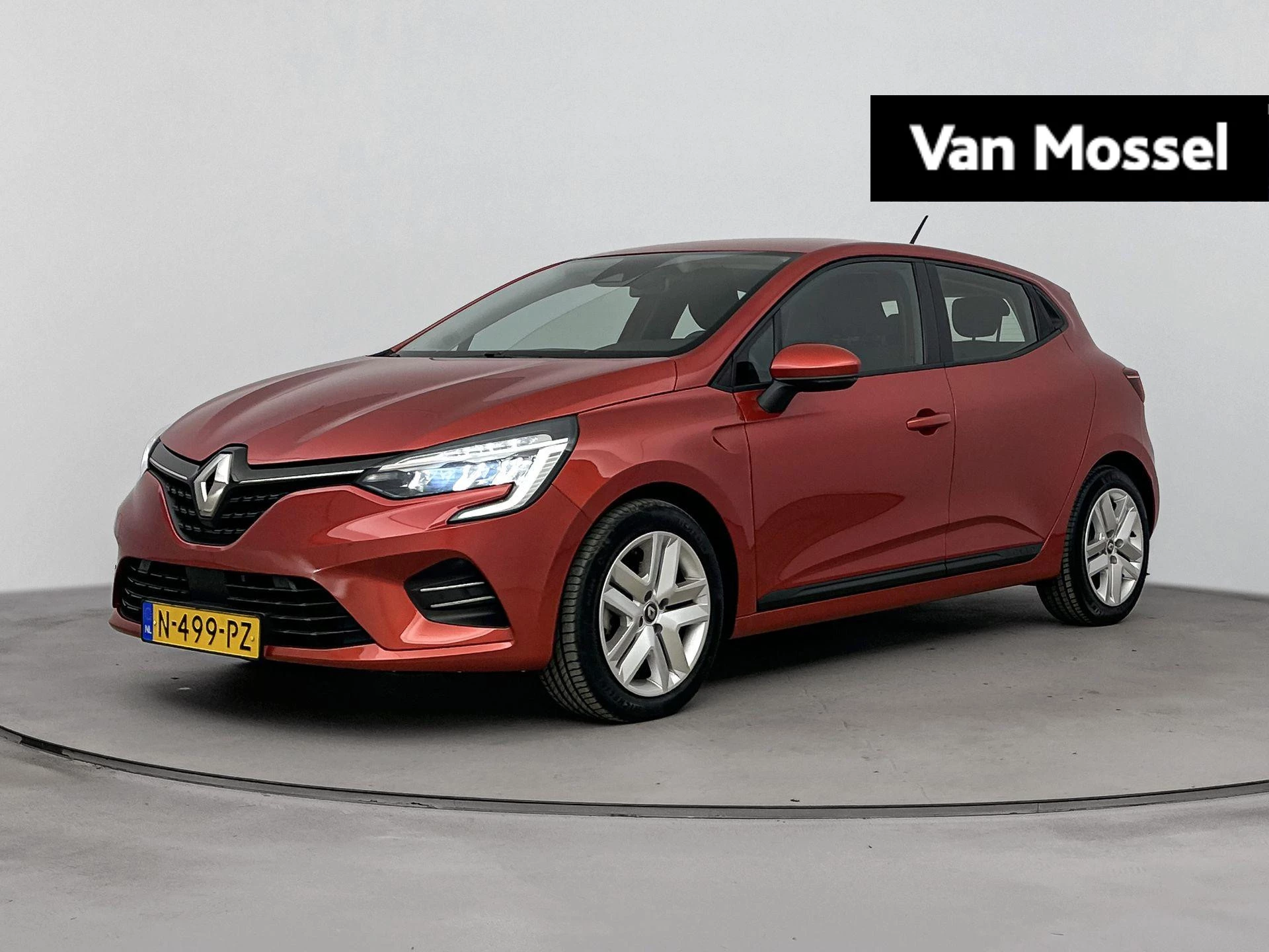 Renault-Clio-image-0