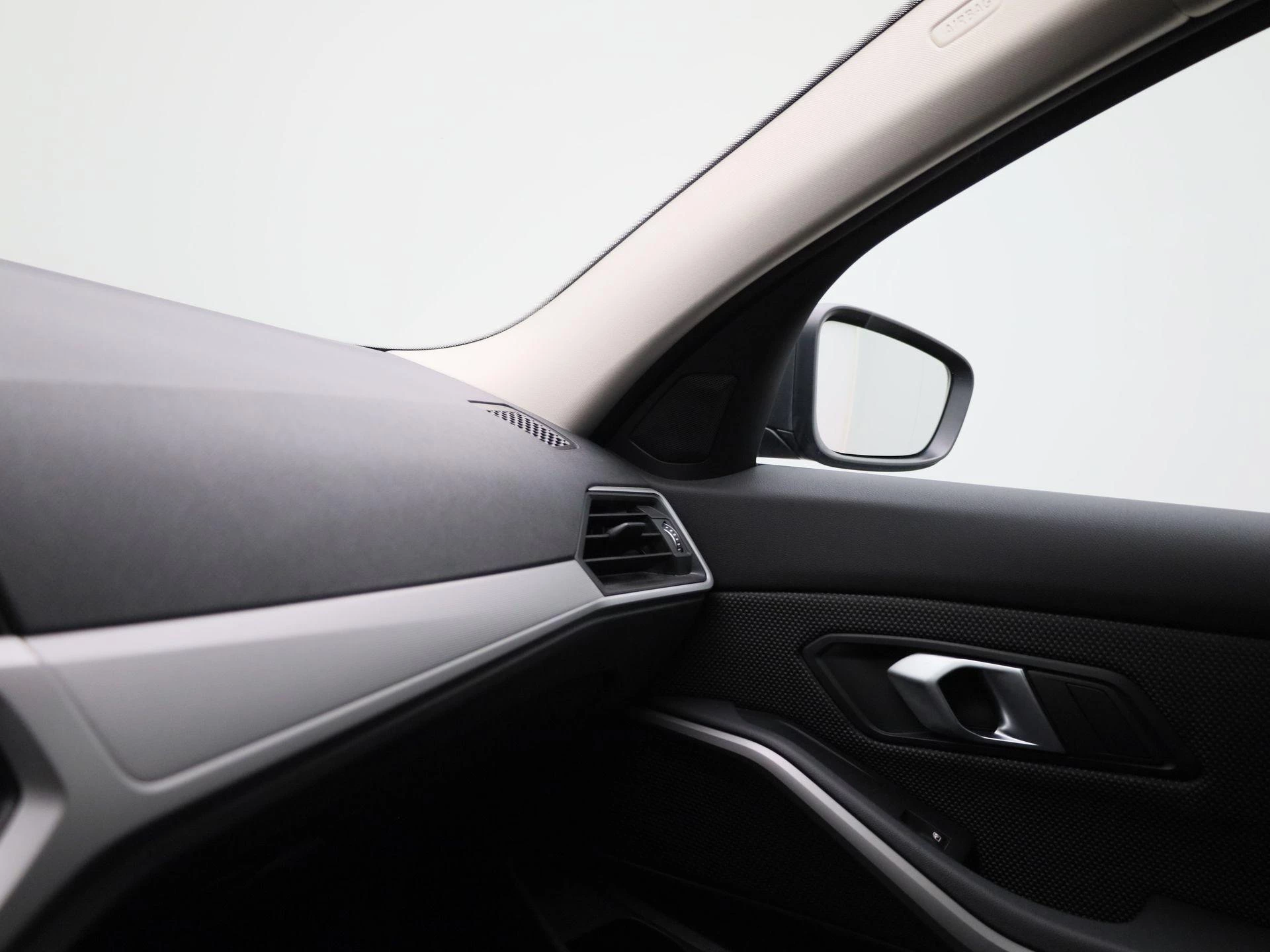 BMW-3 Serie-image-24