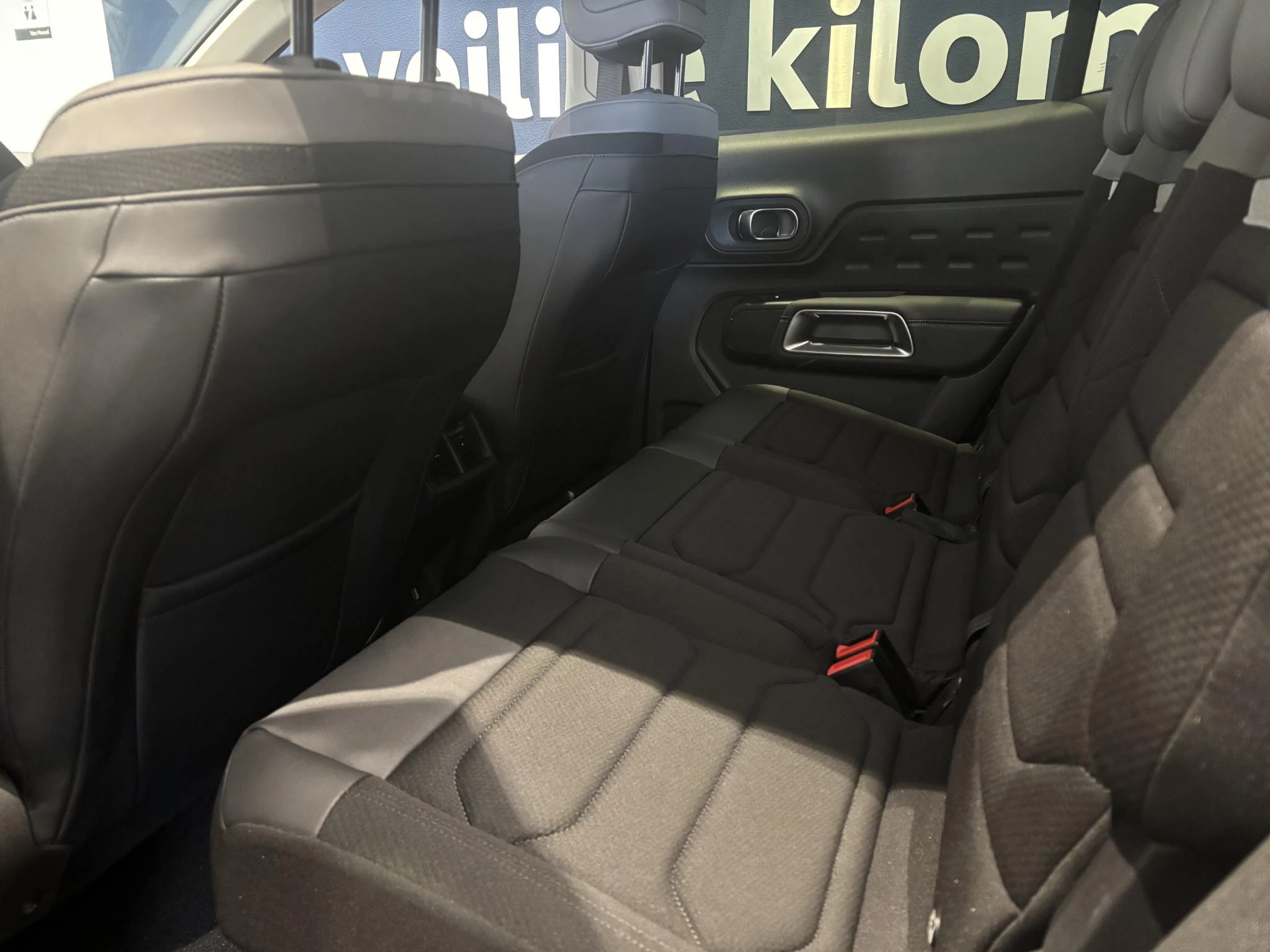 Citroën-C5 Aircross-image-17