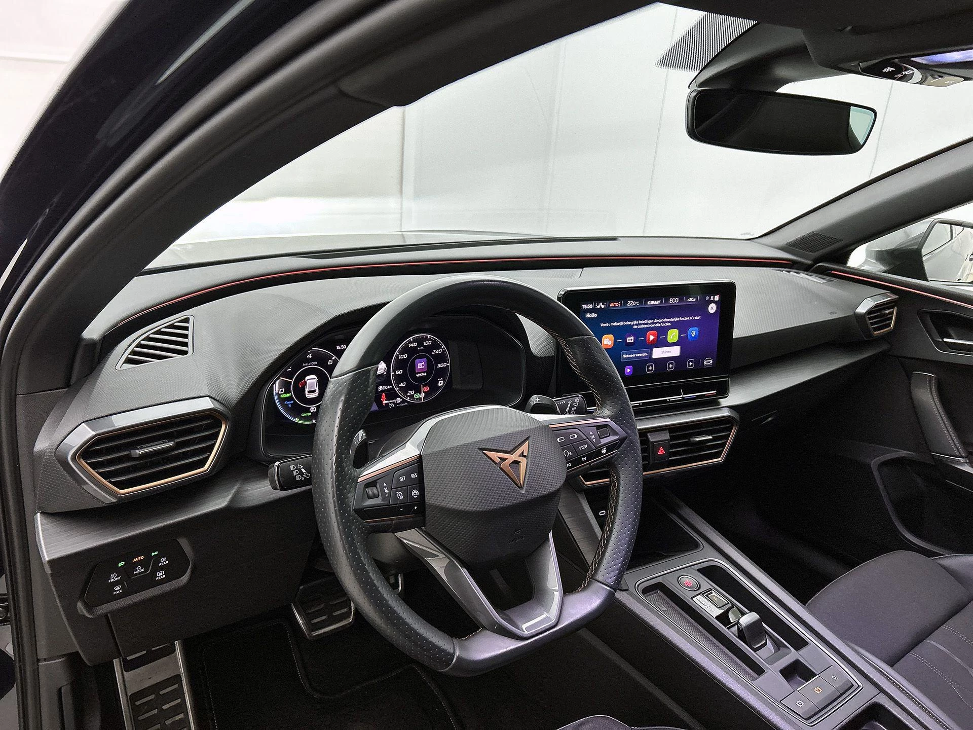 CUPRA-Leon-image-21