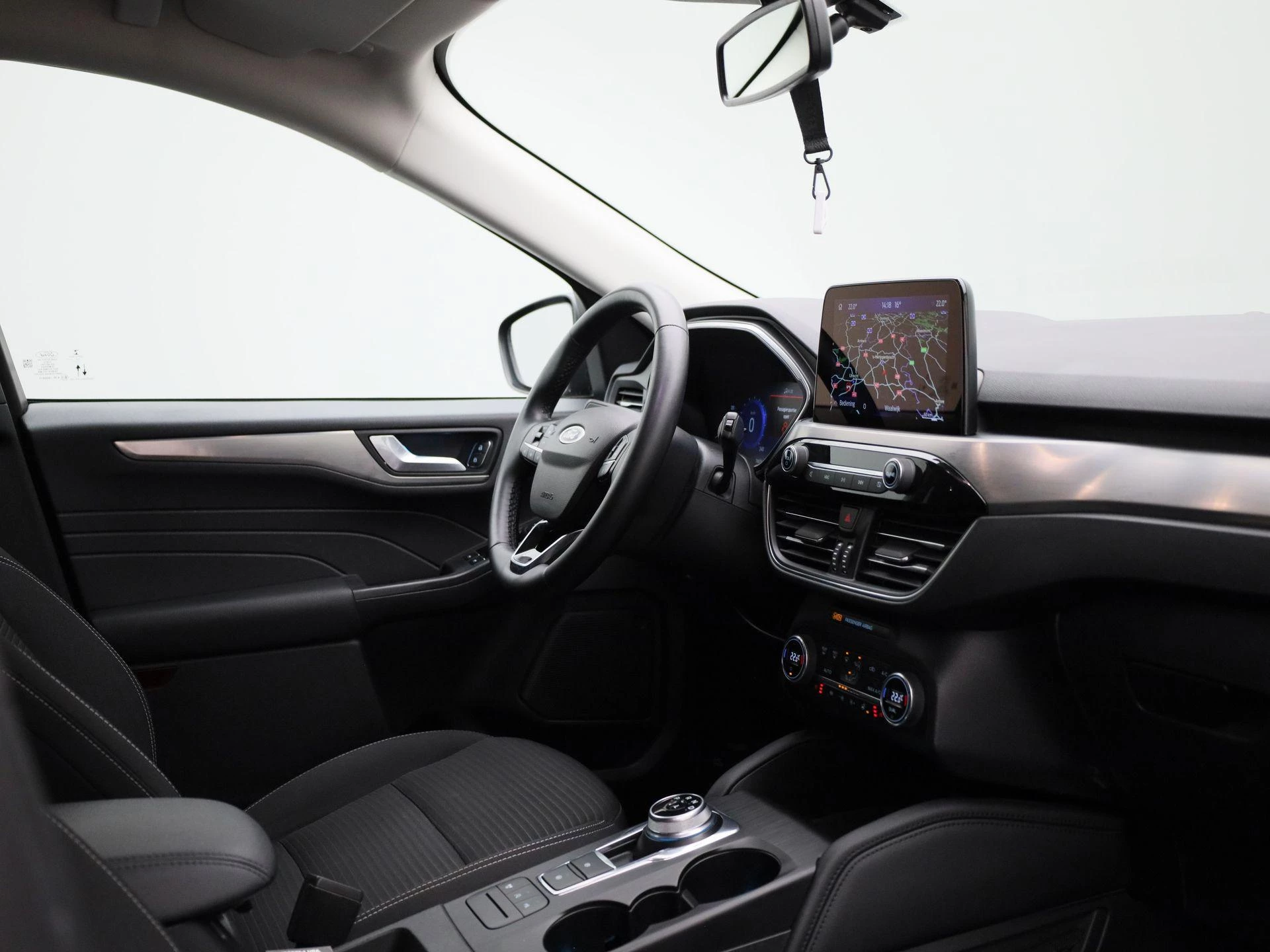 Ford-Kuga-image-28