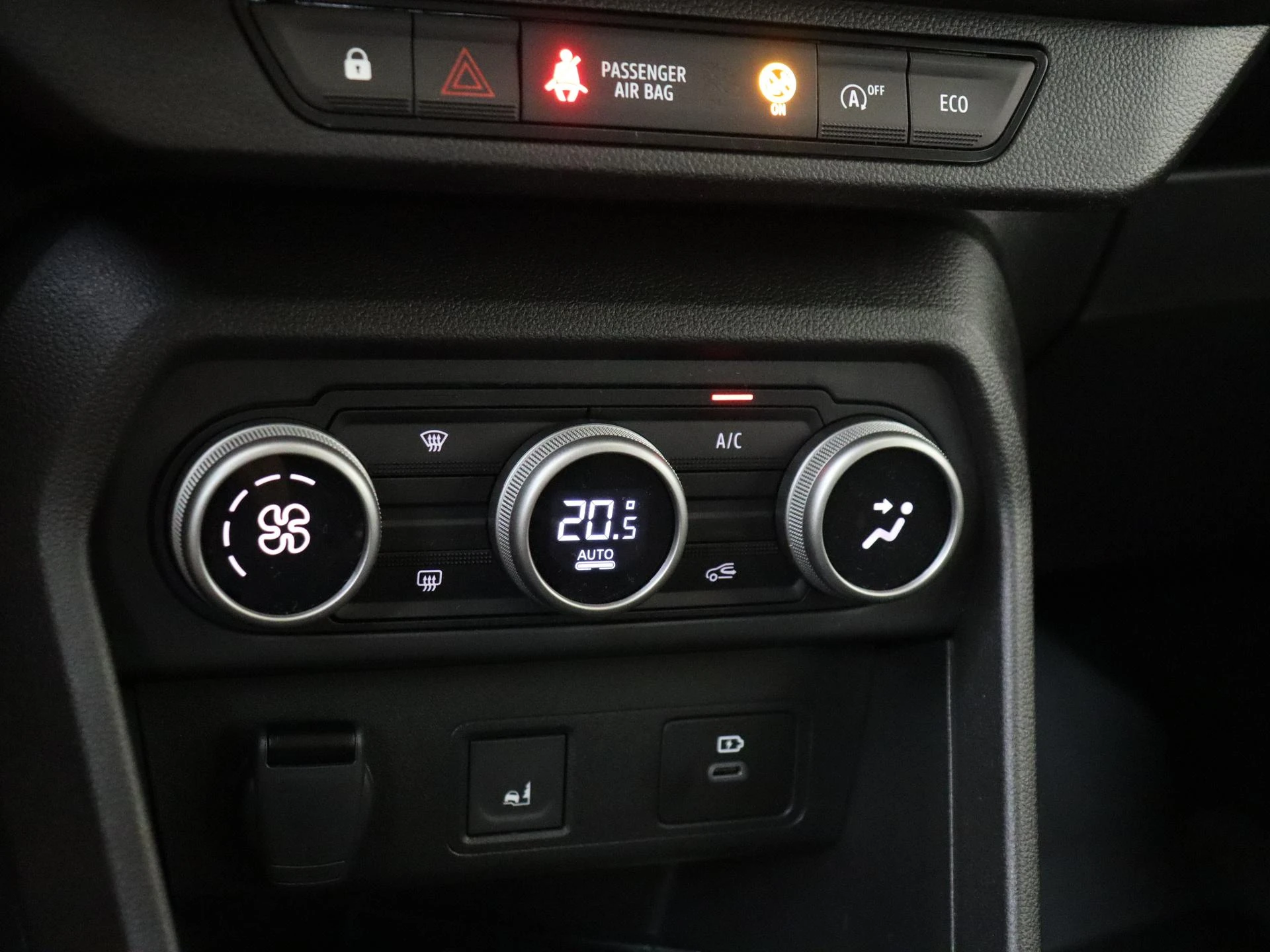 Dacia-Sandero Stepway-image-17