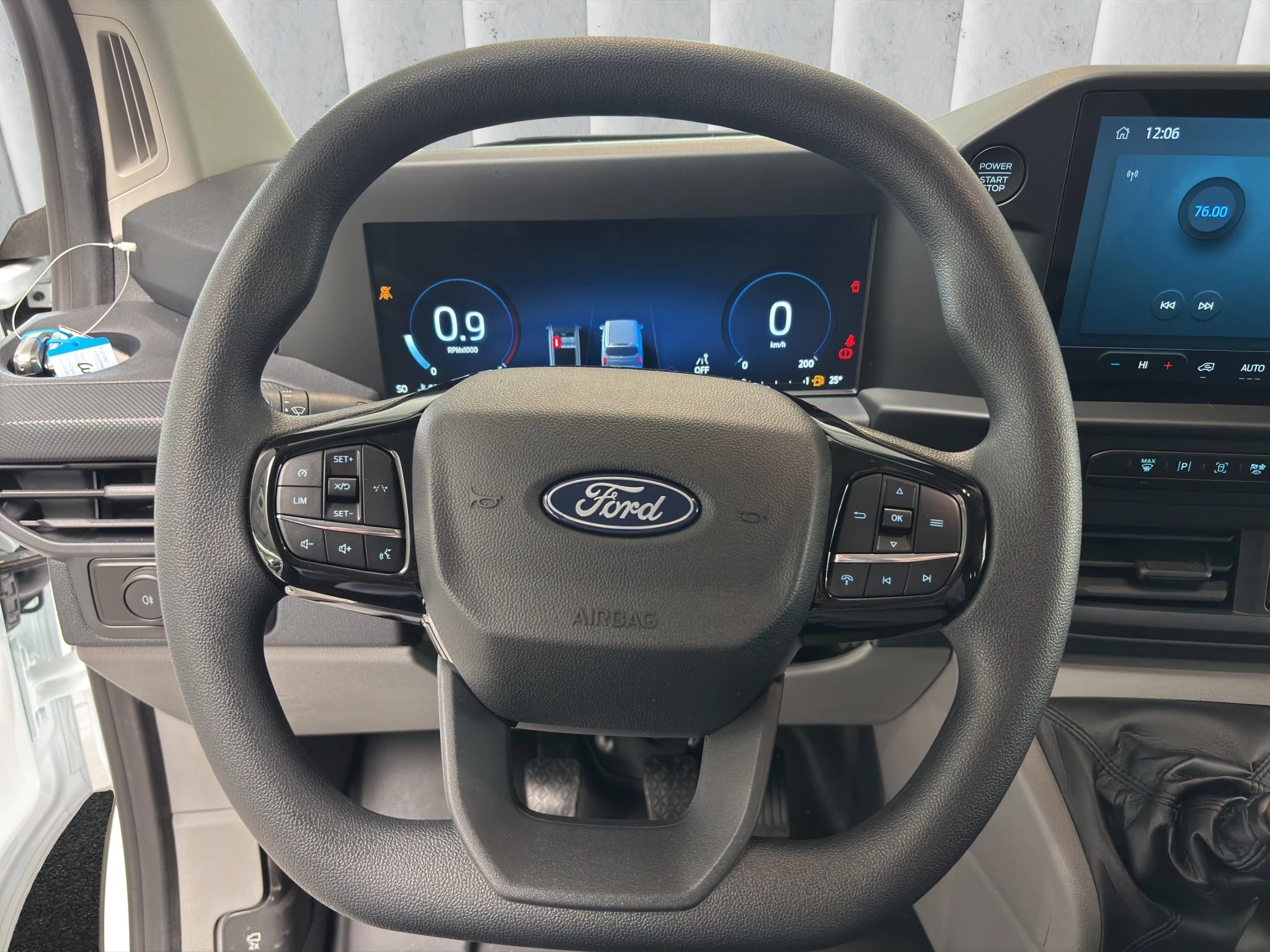 Ford Transit Custom Kastenwagen Trend 280 L1 2.0 l EcoBlue . 6-Gang. Frontantrieb. MJ 2026.00