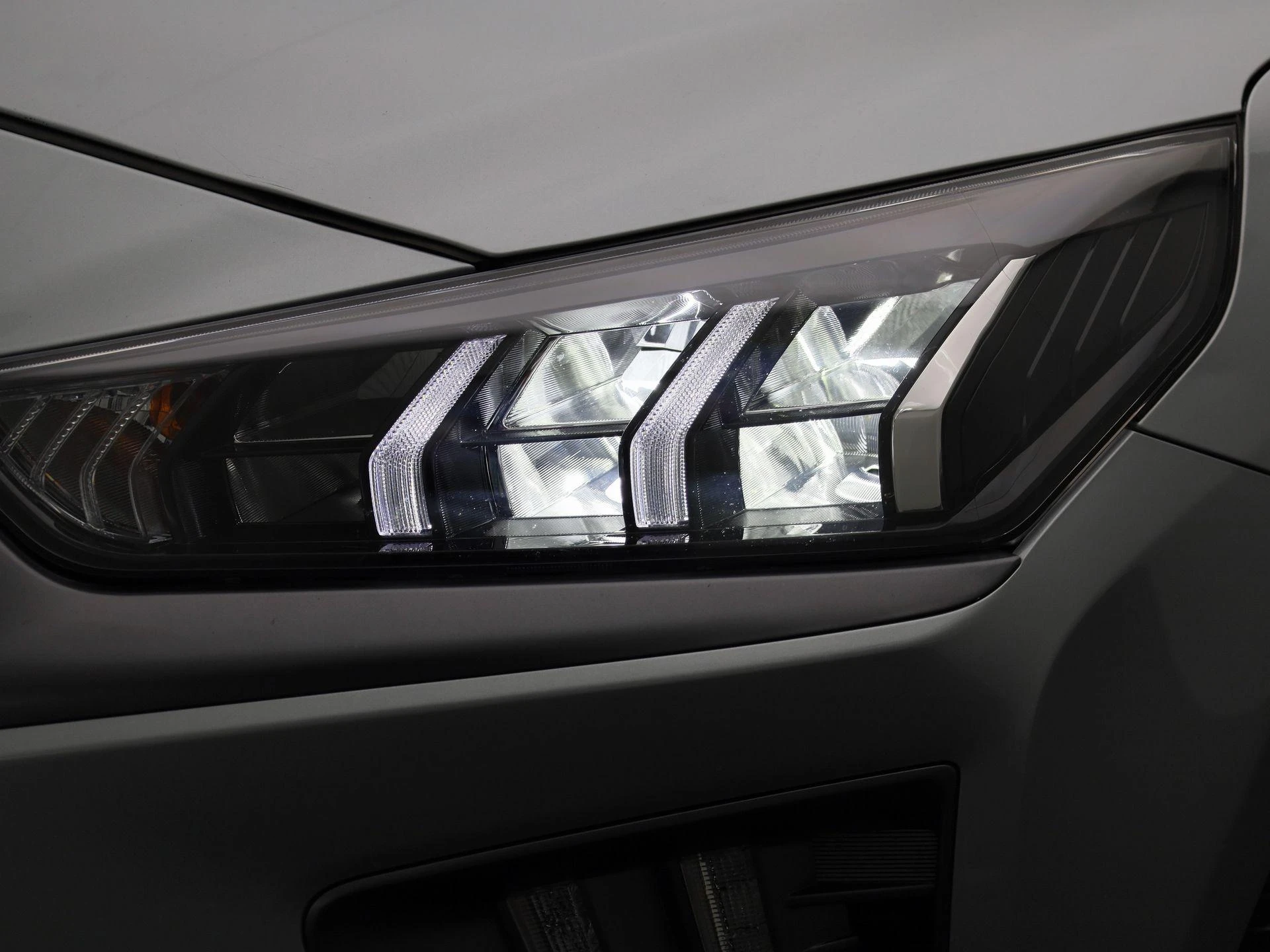 Hyundai-IONIQ-image-14