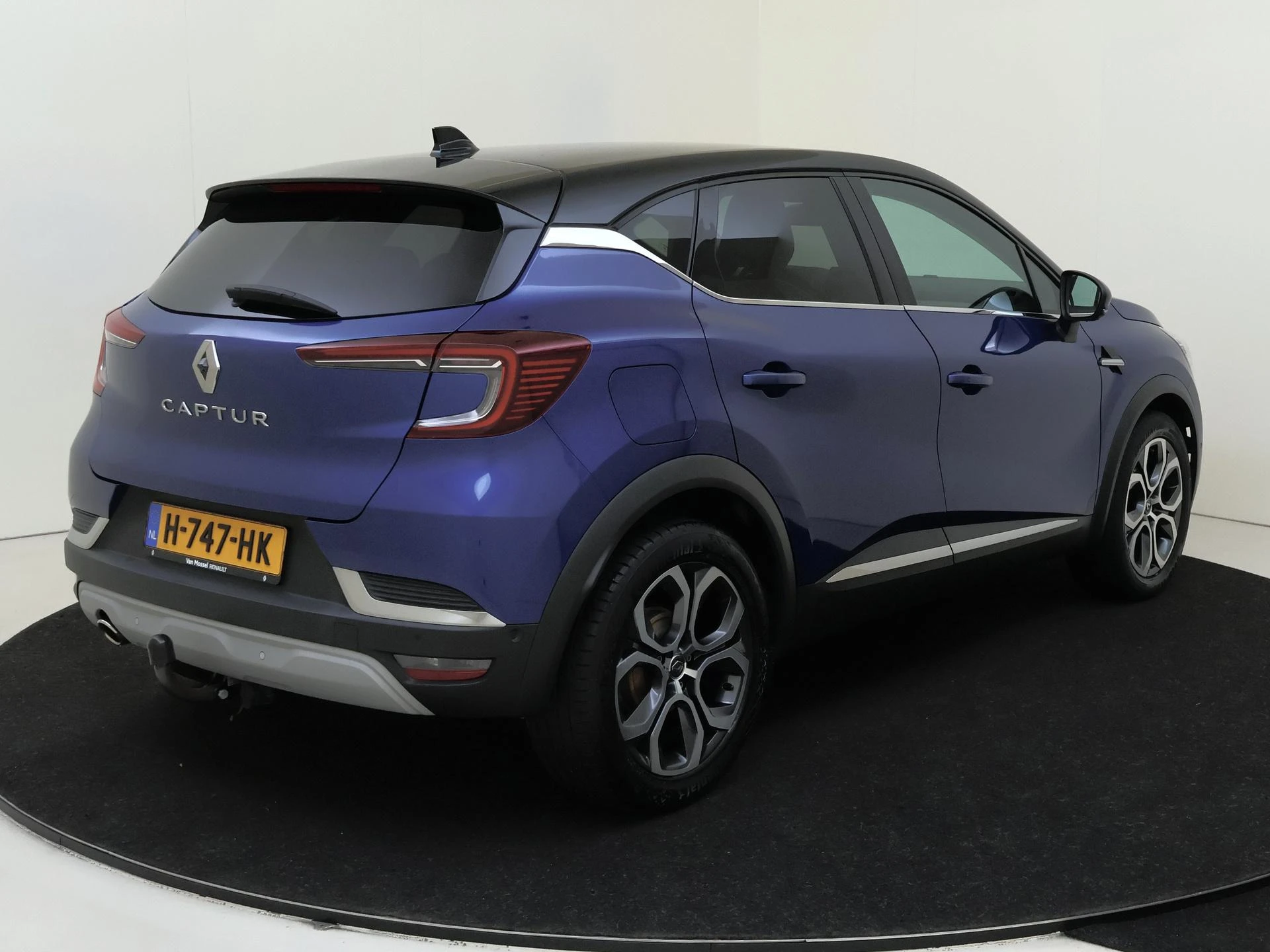 Renault-Captur-image-3