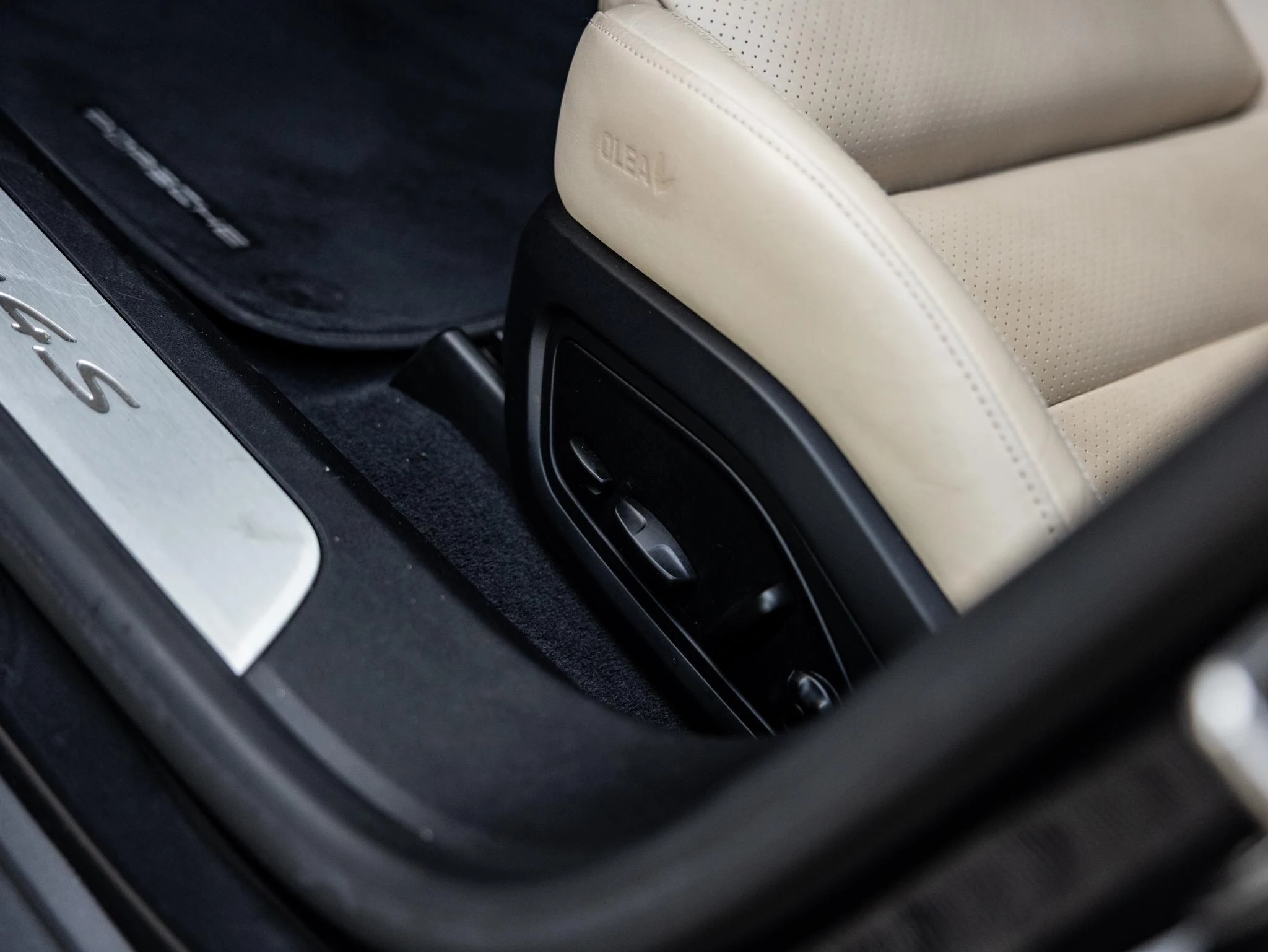 Porsche-Taycan-image-21