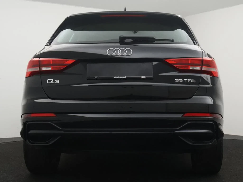 Audi-Q3-image-3