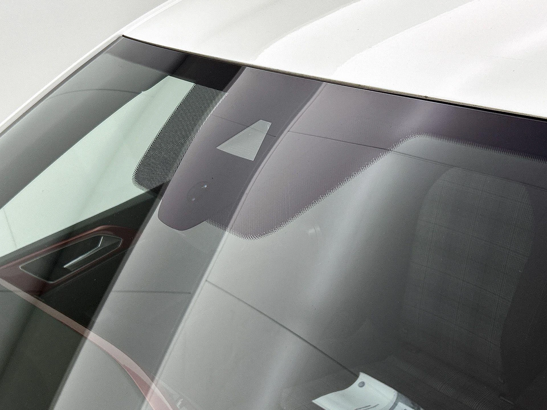 Volkswagen-Polo-image-26