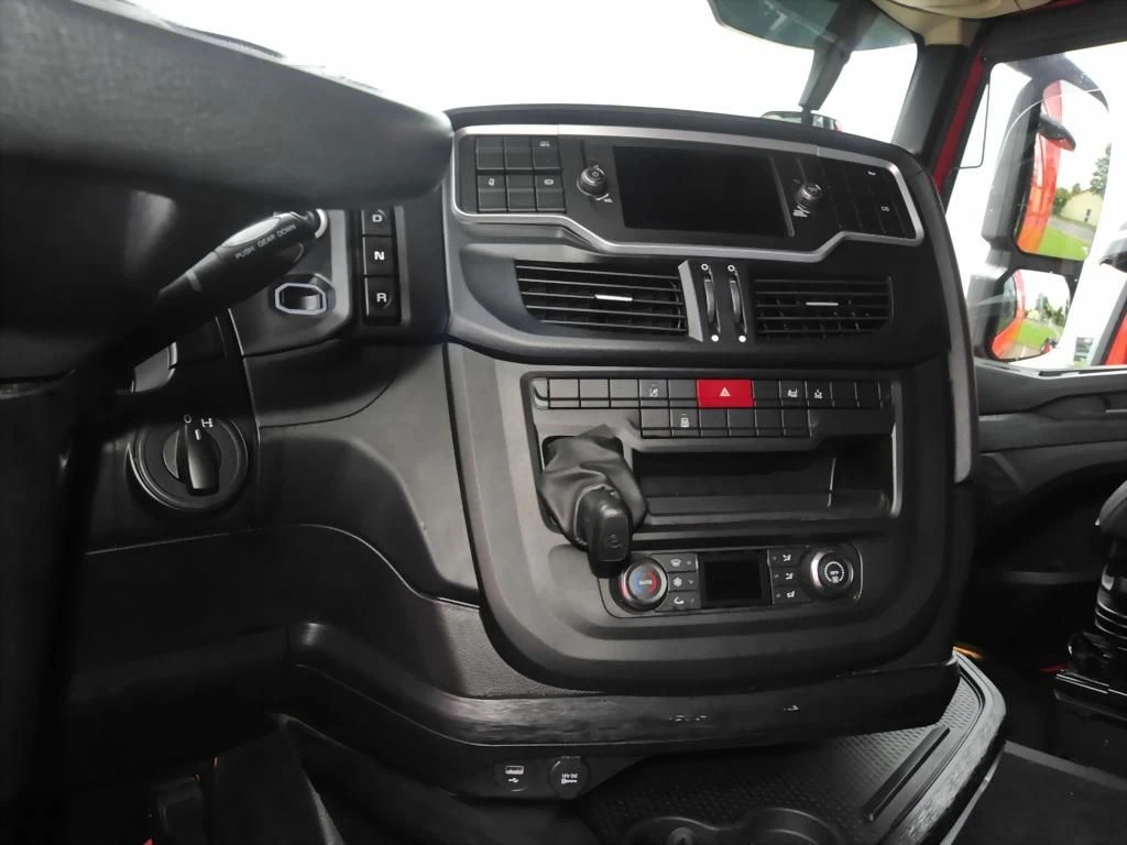 Iveco--image-7