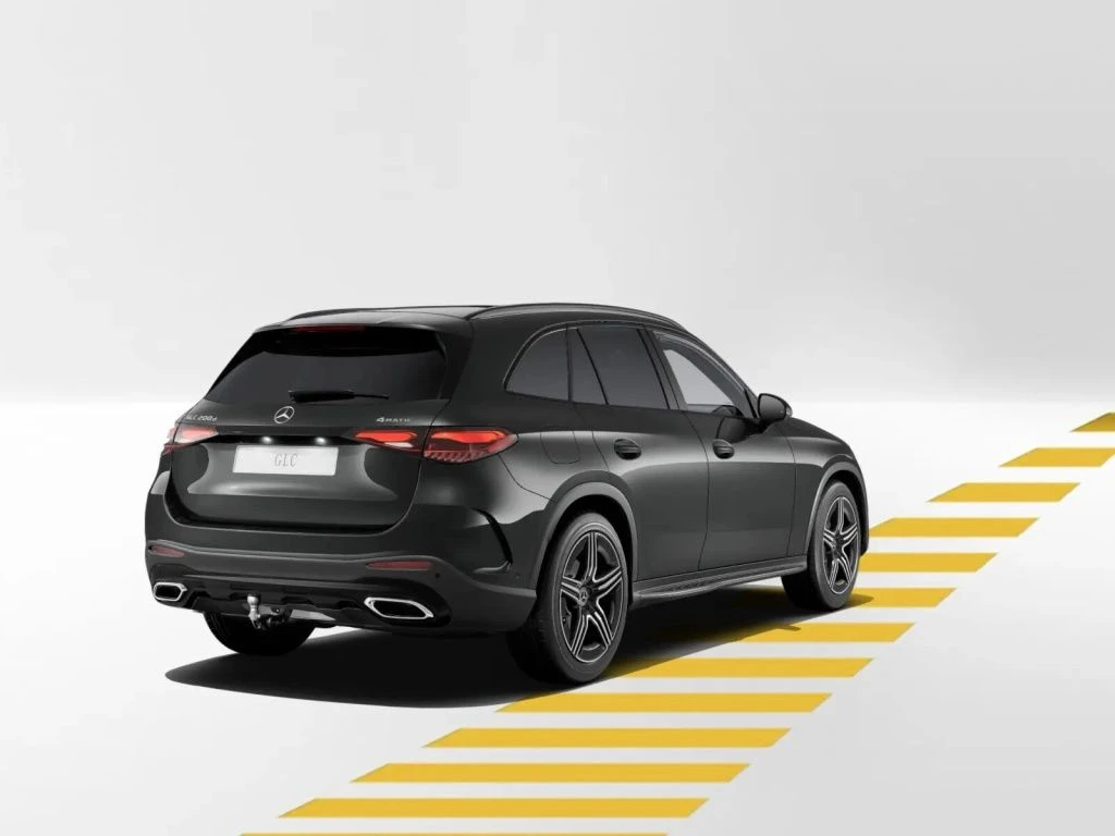 Mercedes-Benz-GLC 200 d-image-5