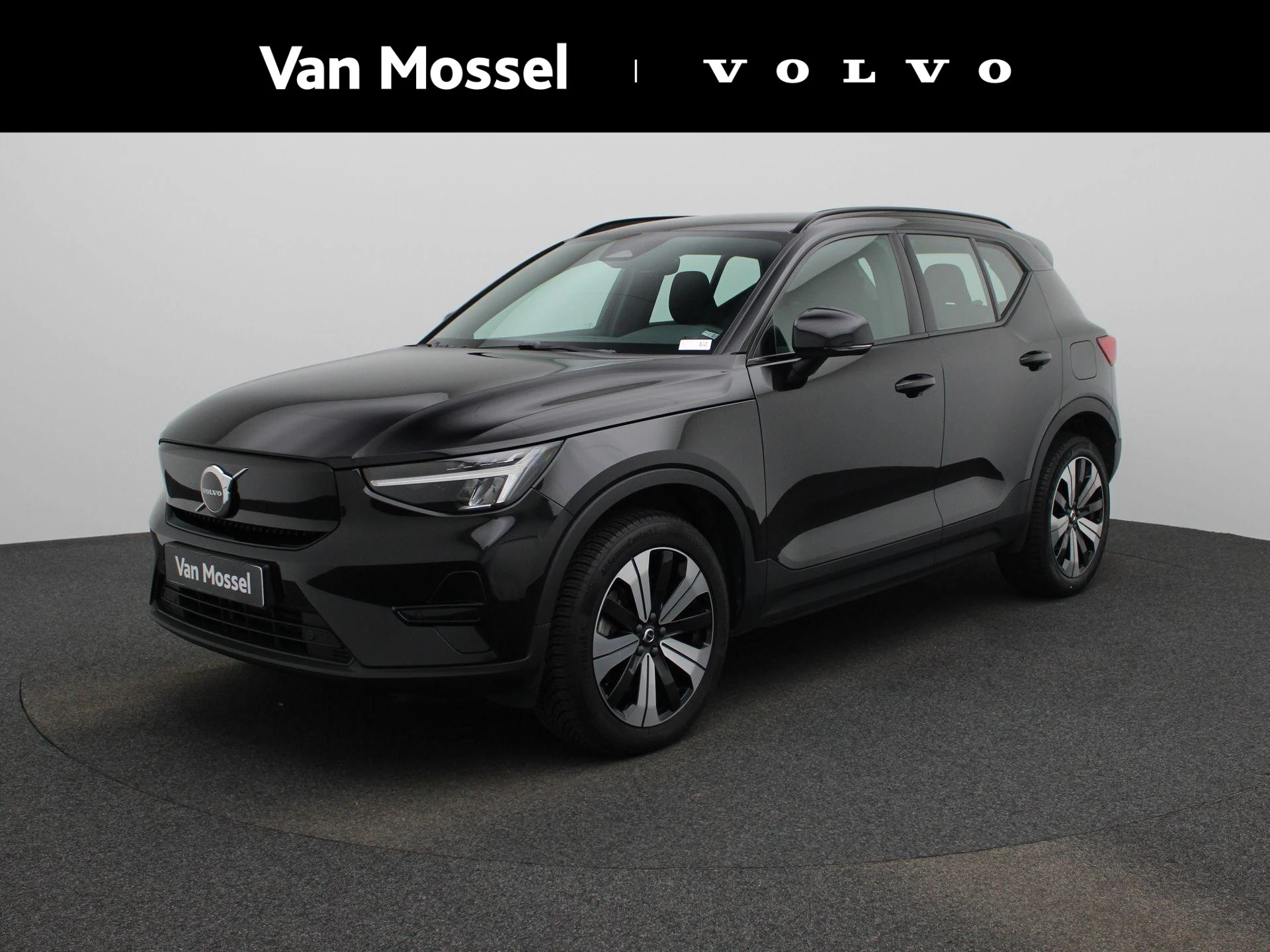 Volvo-XC40-image-0