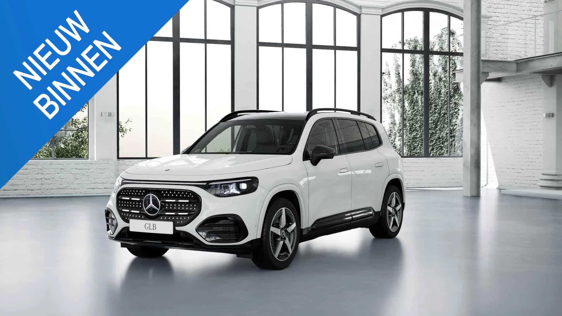 Mercedes-Benz-GLB-image-0