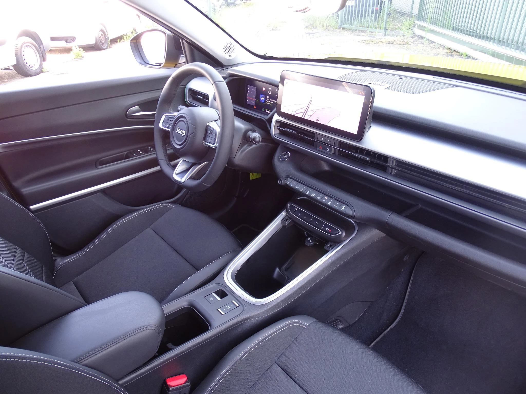 Jeep-Avenger-image-14
