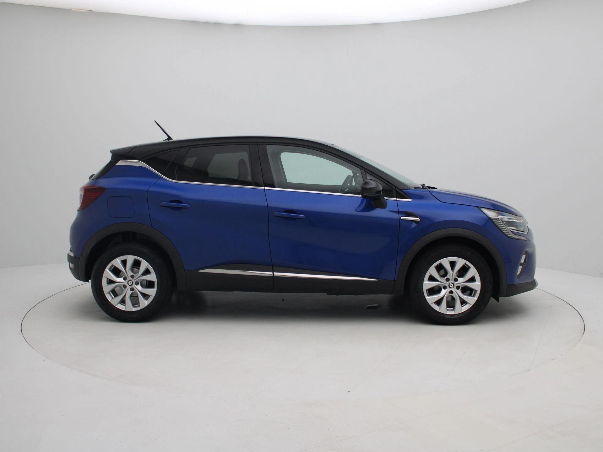 Renault-Captur-image-5