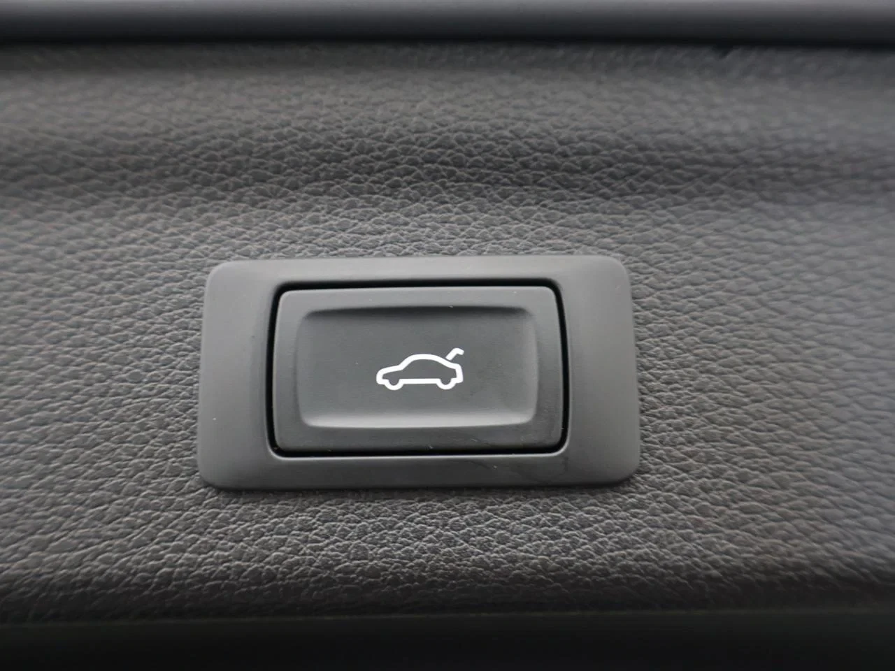 Audi-Q3-image-26