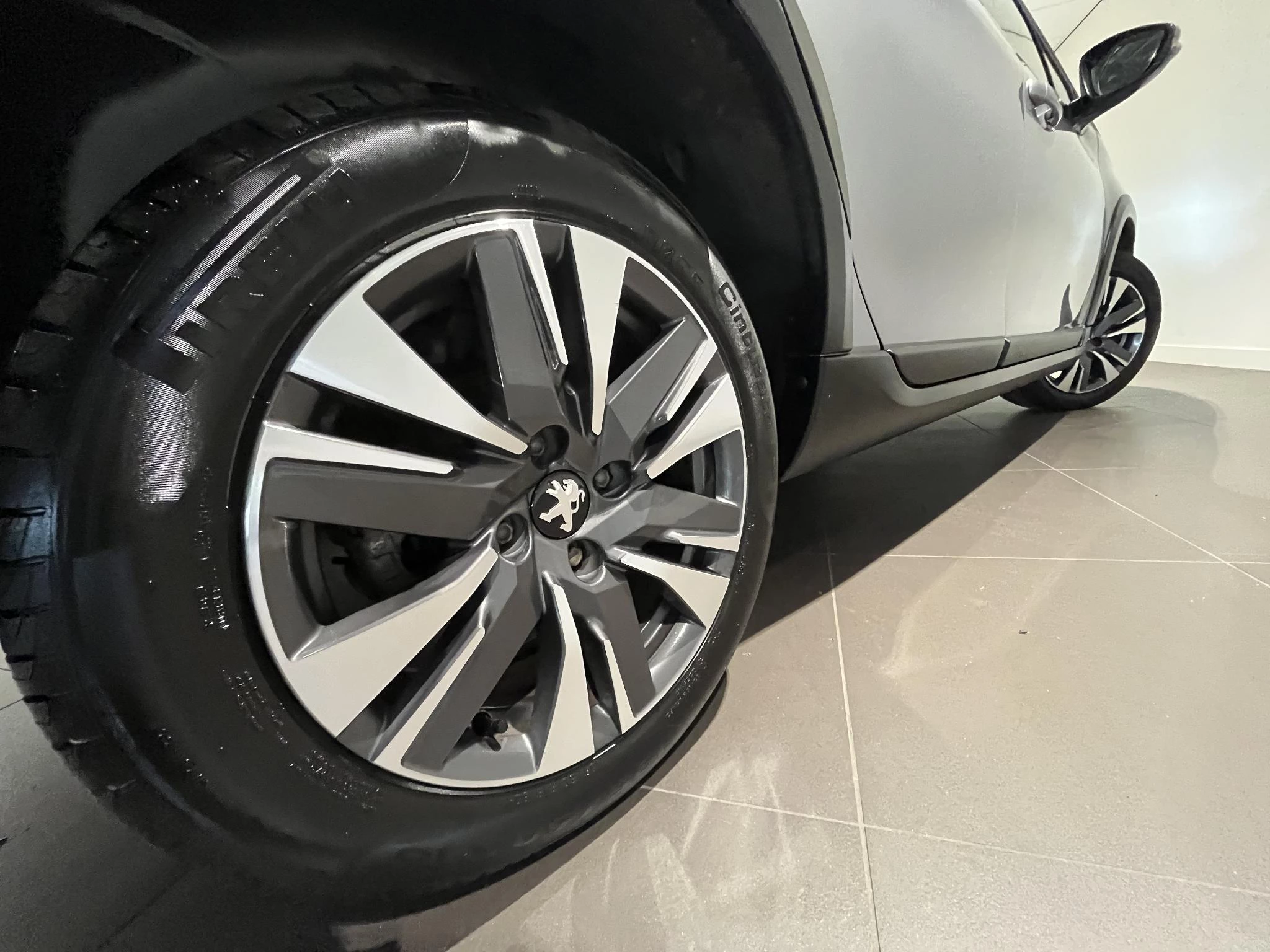 Peugeot-2008-image-18