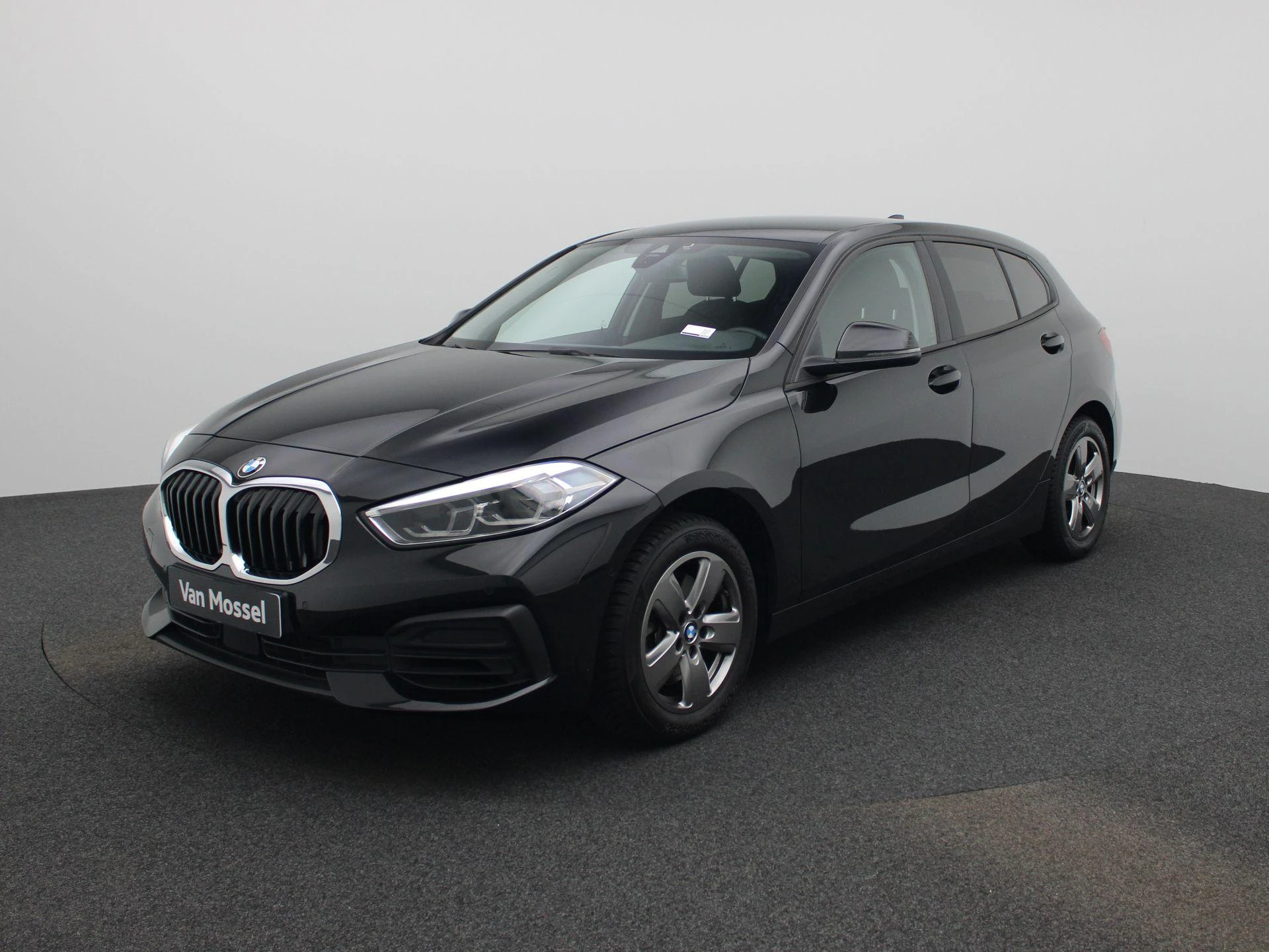BMW-1 Reeks-image-0