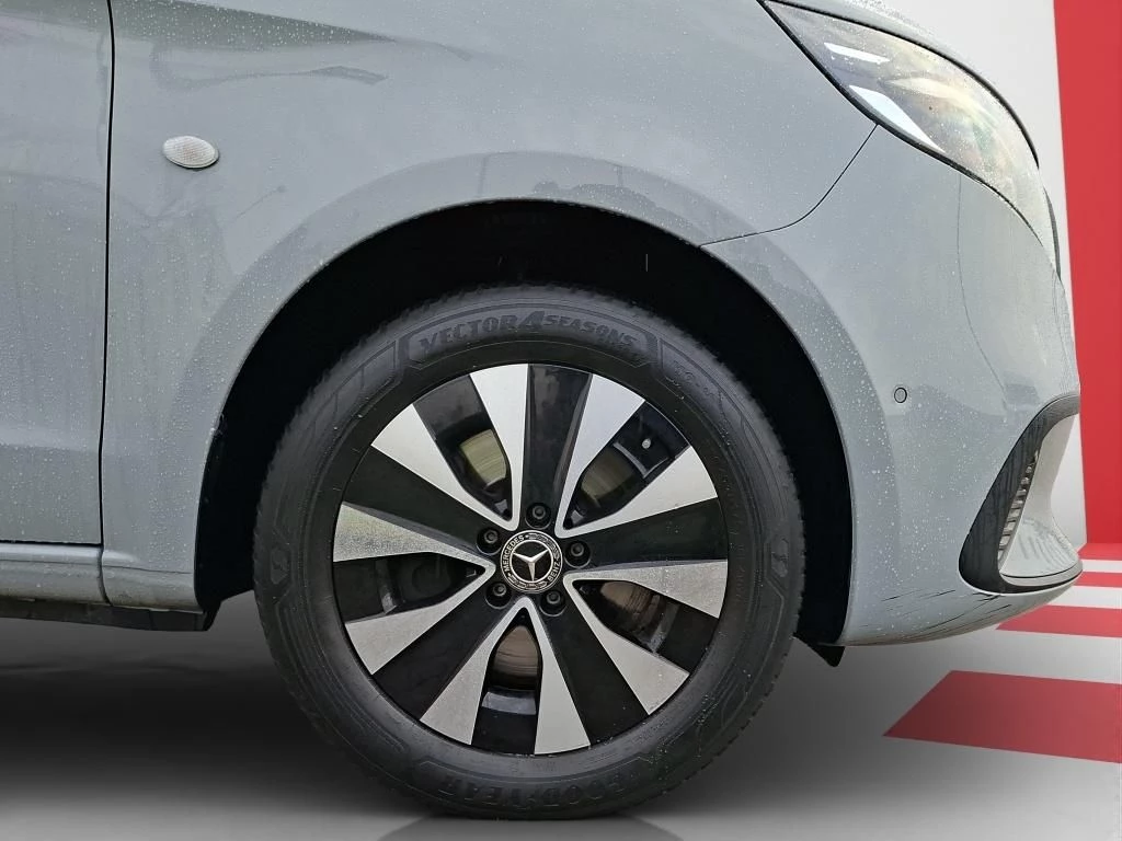 Mercedes-Benz Vito 116 TOURER SELECT NEUES MODELL LED AHK 2,5t TourerW447 VITO 116 TOURER SELECT NEUES MODELL LED AHK 2,5t Tourer