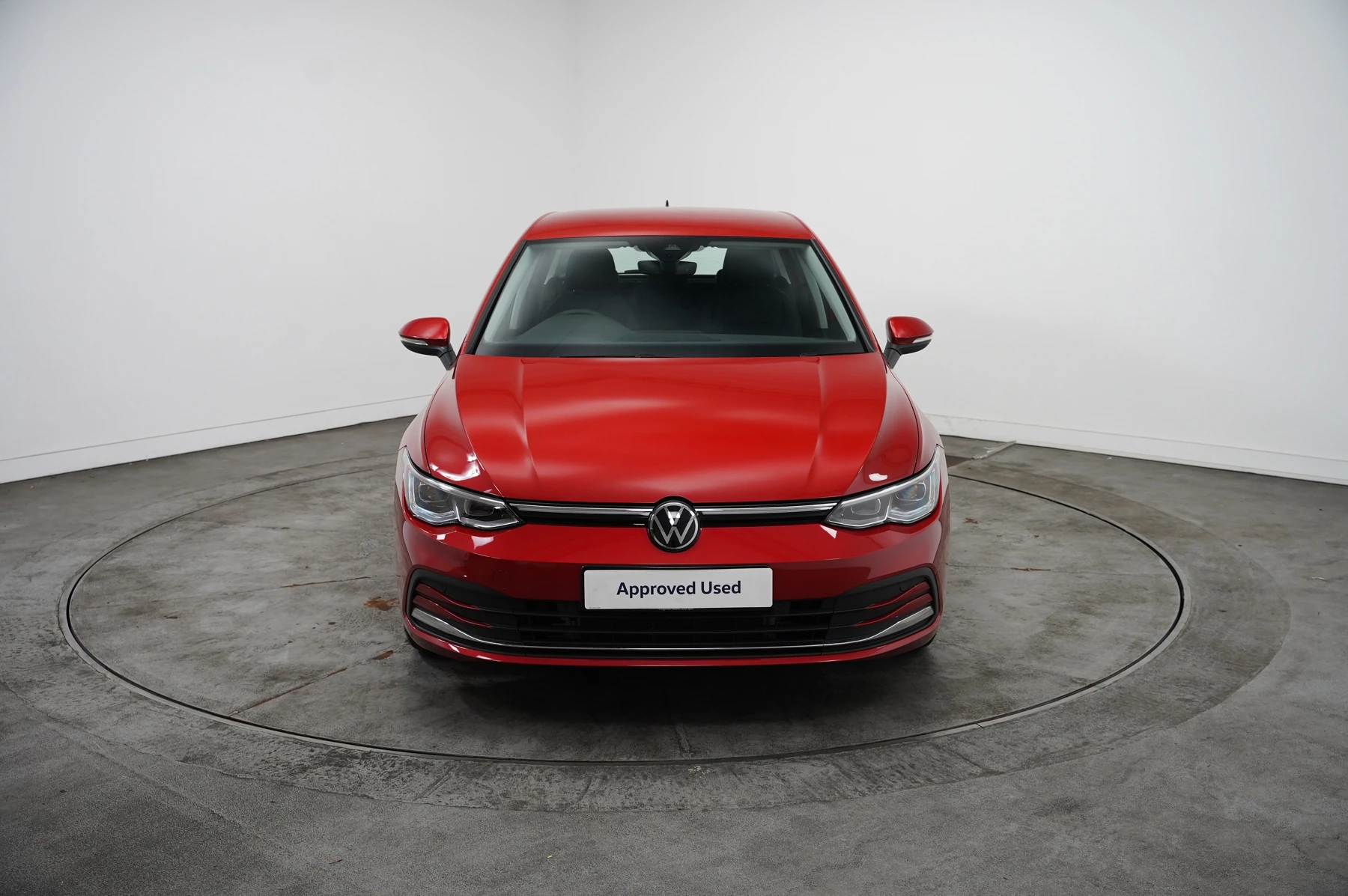 Volkswagen-Golf-image-29