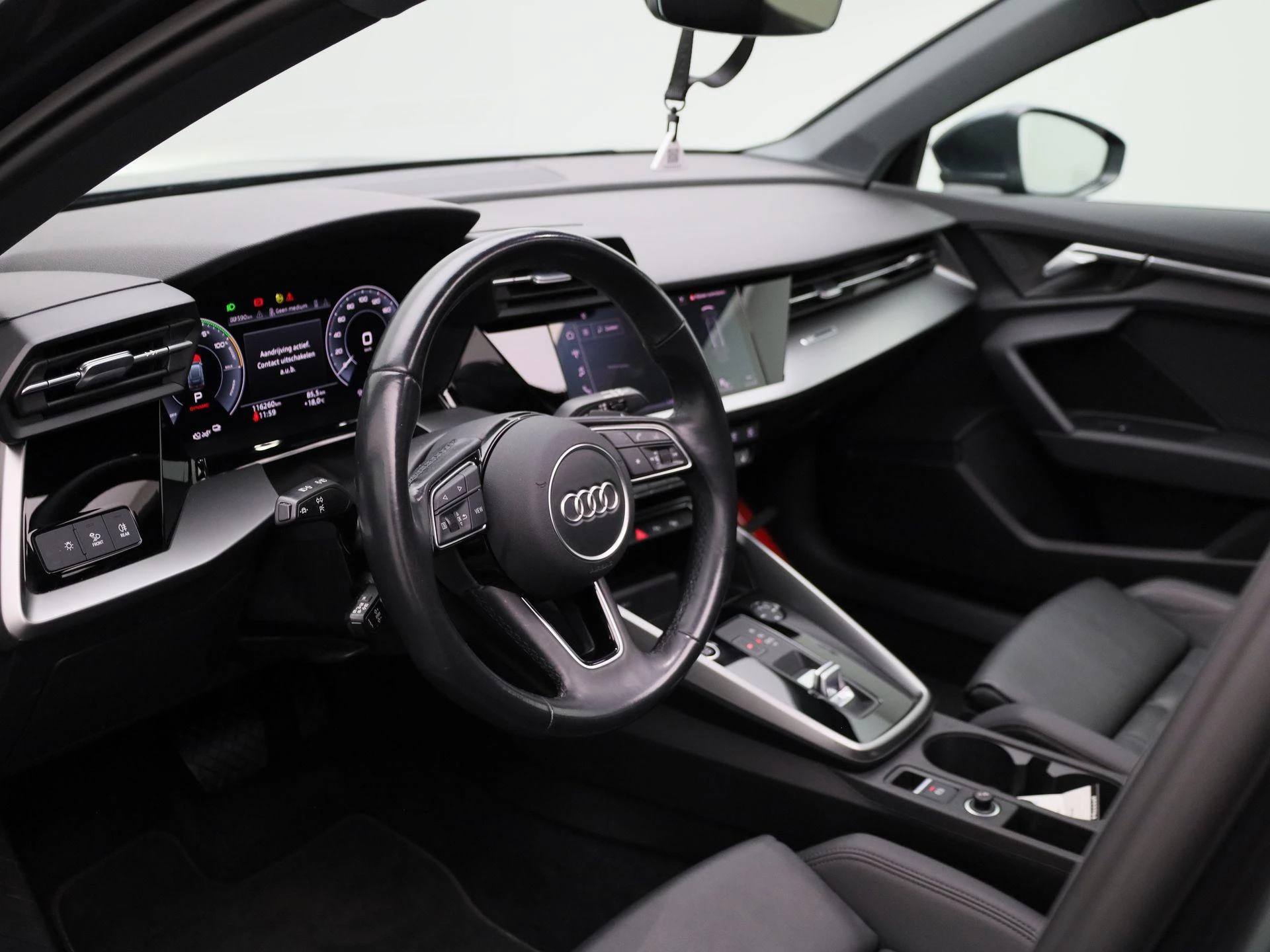 Audi-A3-image-27