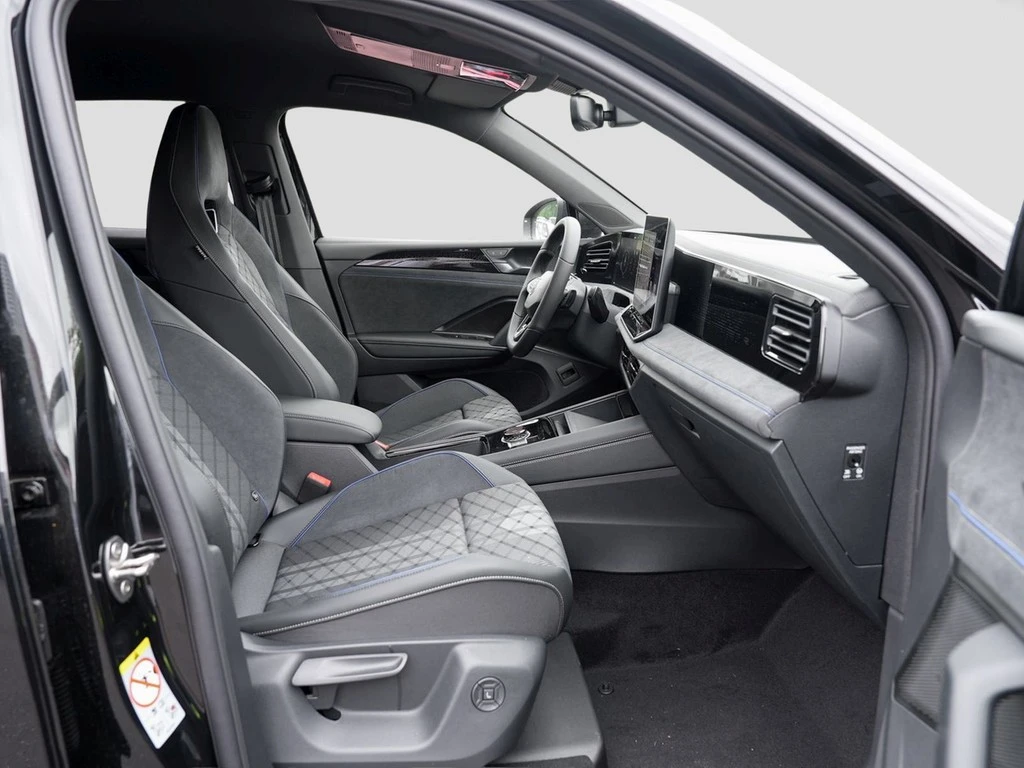 Volkswagen Tiguan R-Line 1.5 eTSI AHV IQ.Drive BlackStyle