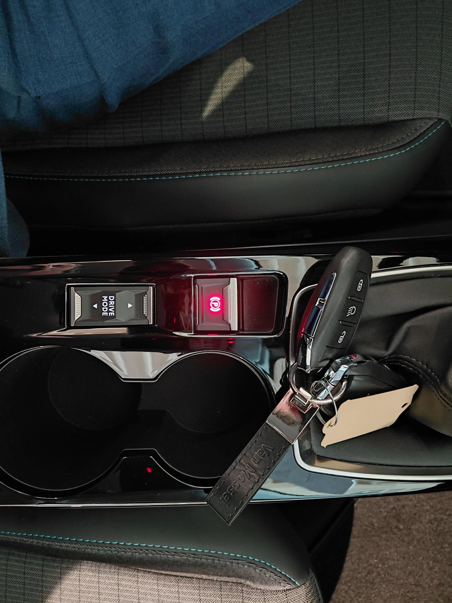 Peugeot-208-image-15