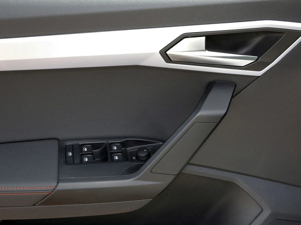 SEAT-Ibiza-image-15