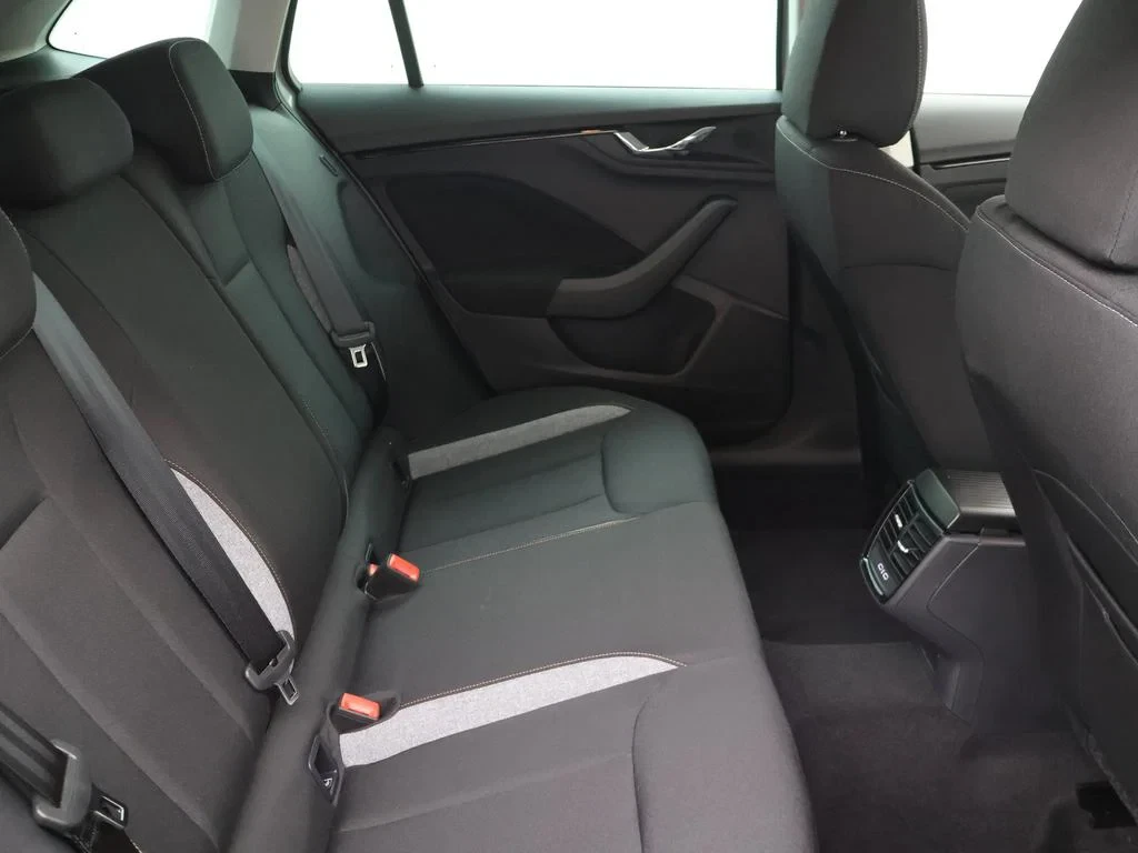 Škoda-Scala-image-10