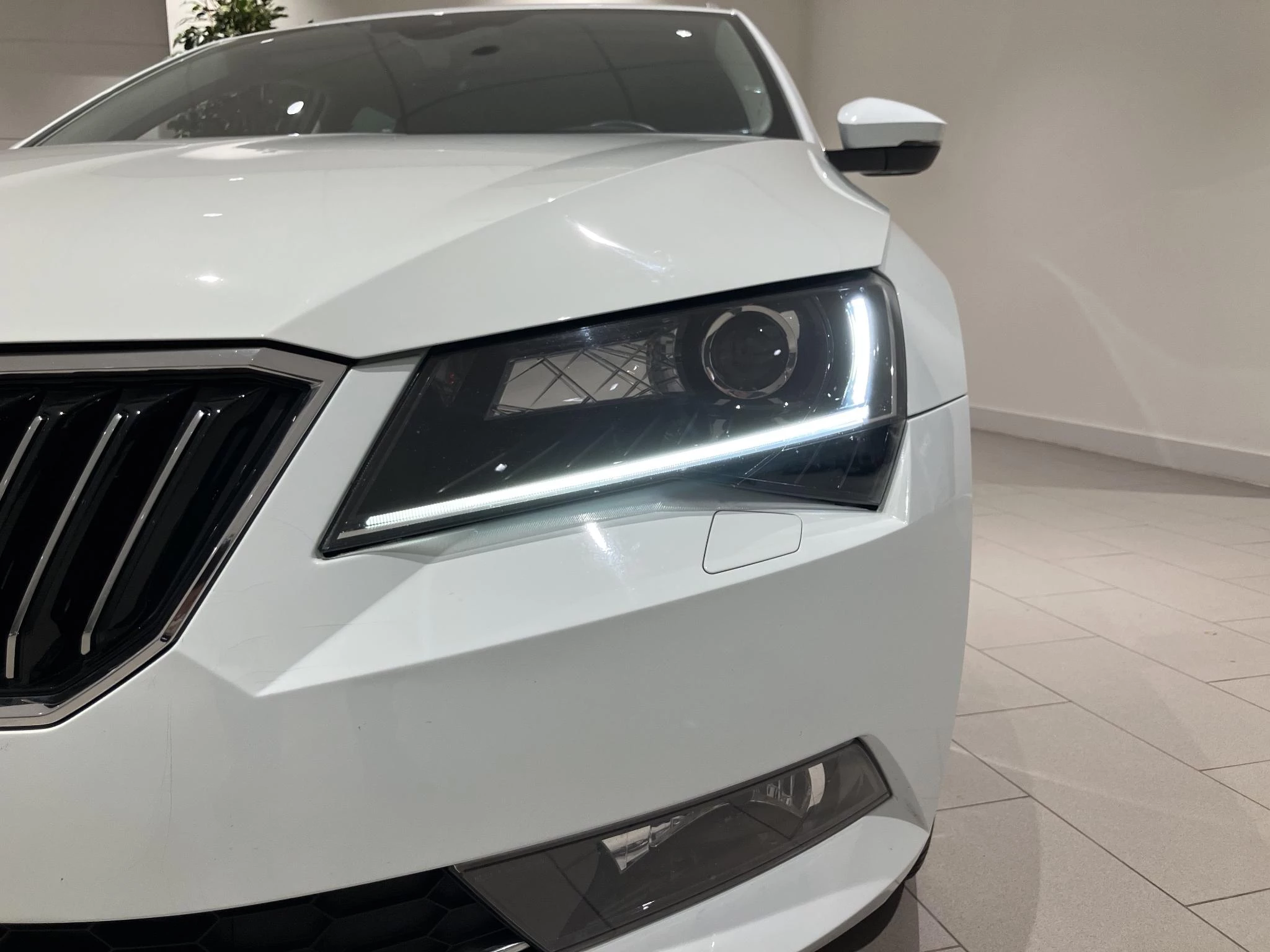 Škoda-Superb-image-11