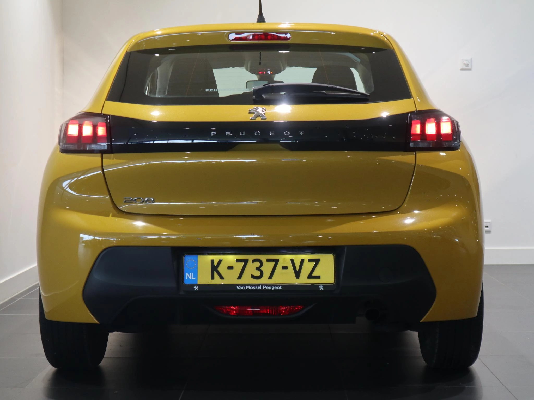Peugeot-208-image-5