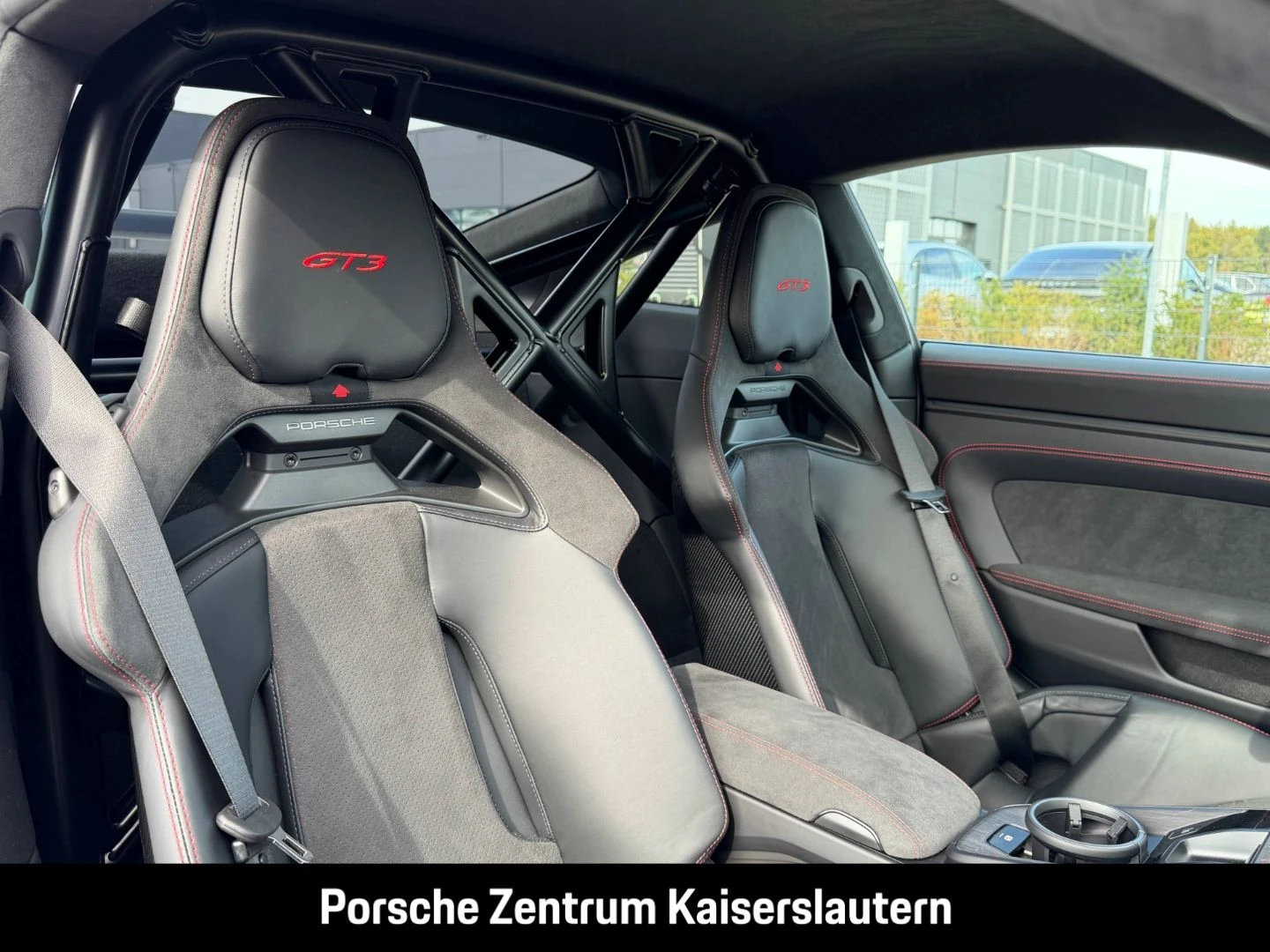 Porsche-911-image-32