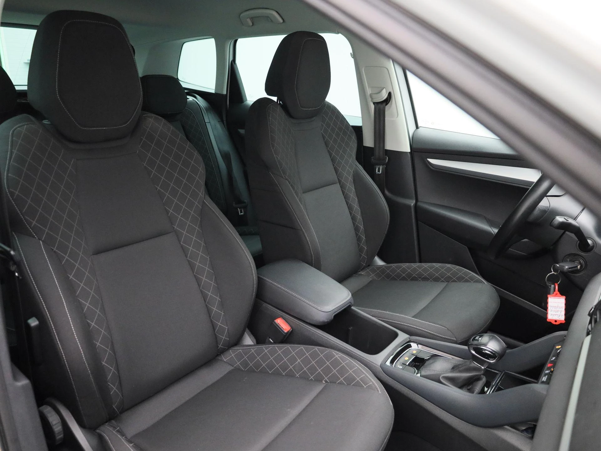 Škoda-Karoq-image-36