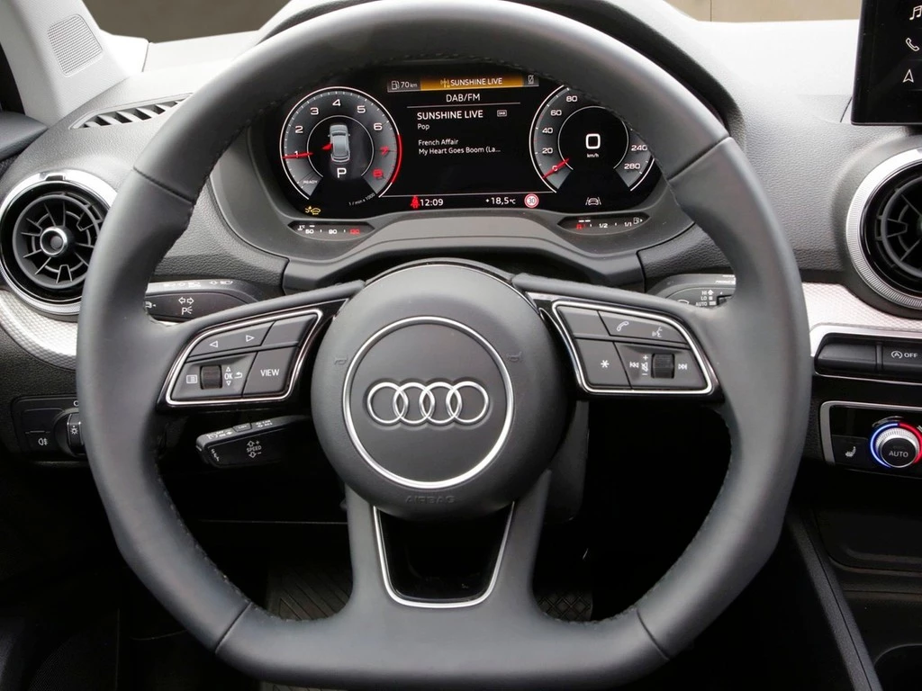 Audi Q2 35 TFSI S Tronic advanced GWP*KAMERA*LED*SHZ