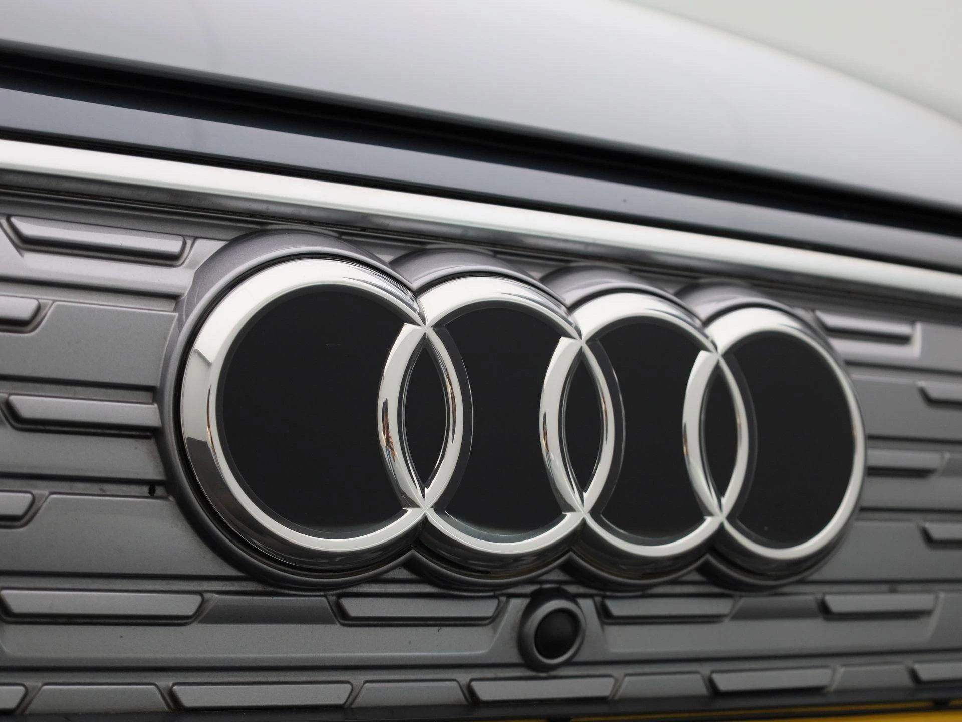 Audi-Q4 e-tron-image-43