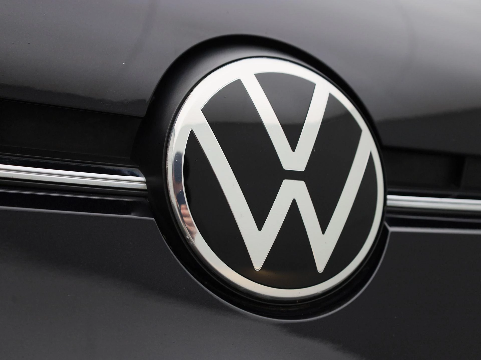Volkswagen-up!-image-28