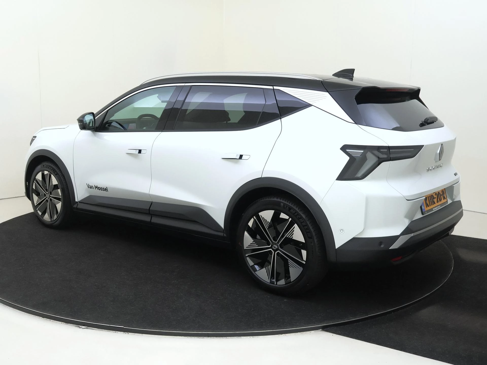 Renault-Scénic-image-6