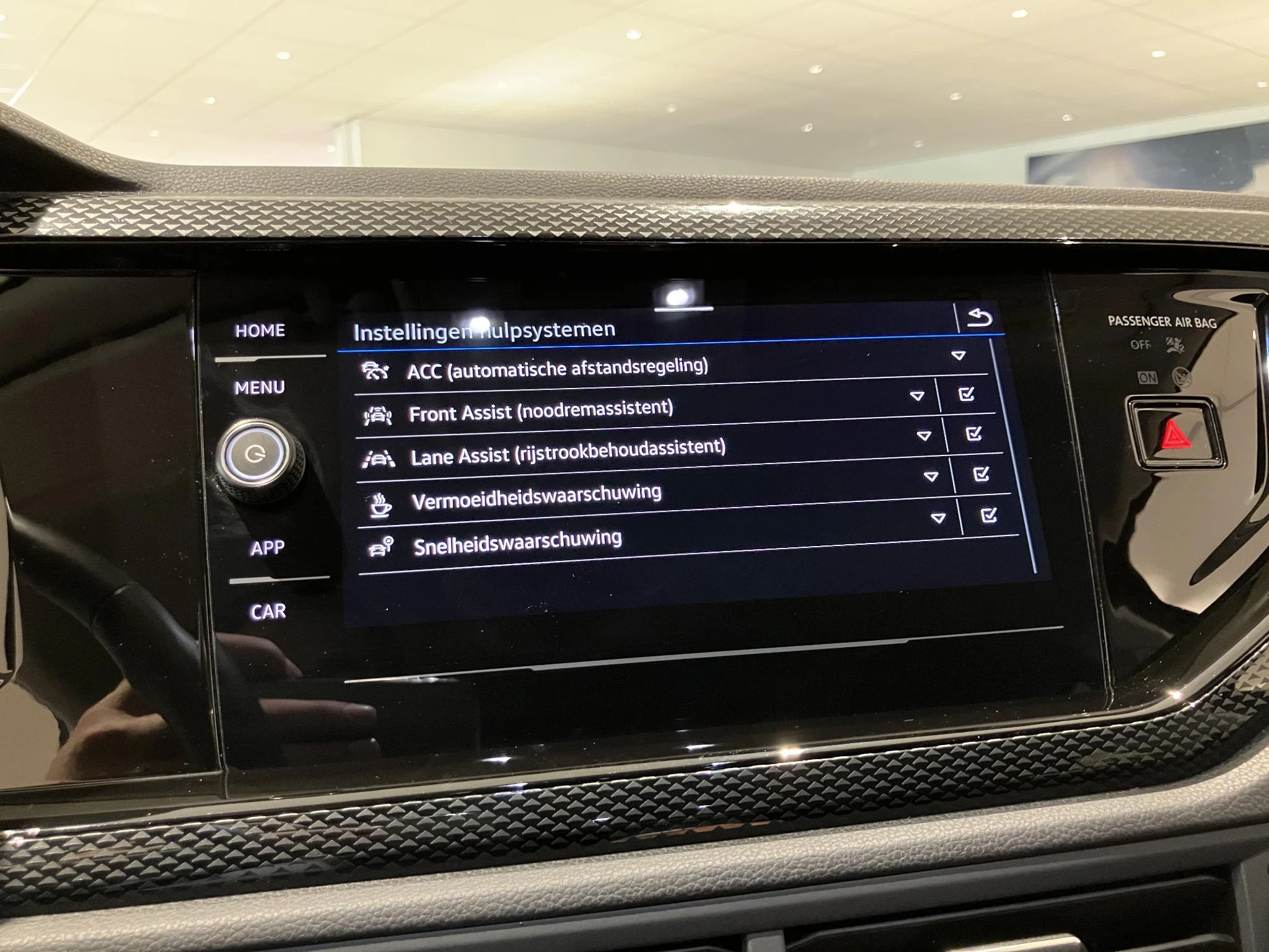 Volkswagen-Taigo-image-21