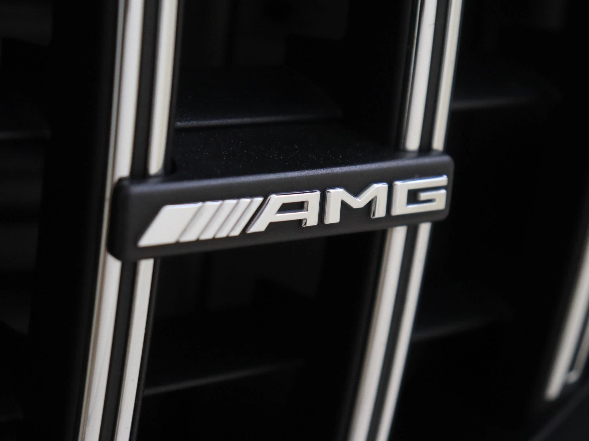 Mercedes-Benz-GLE-image-41