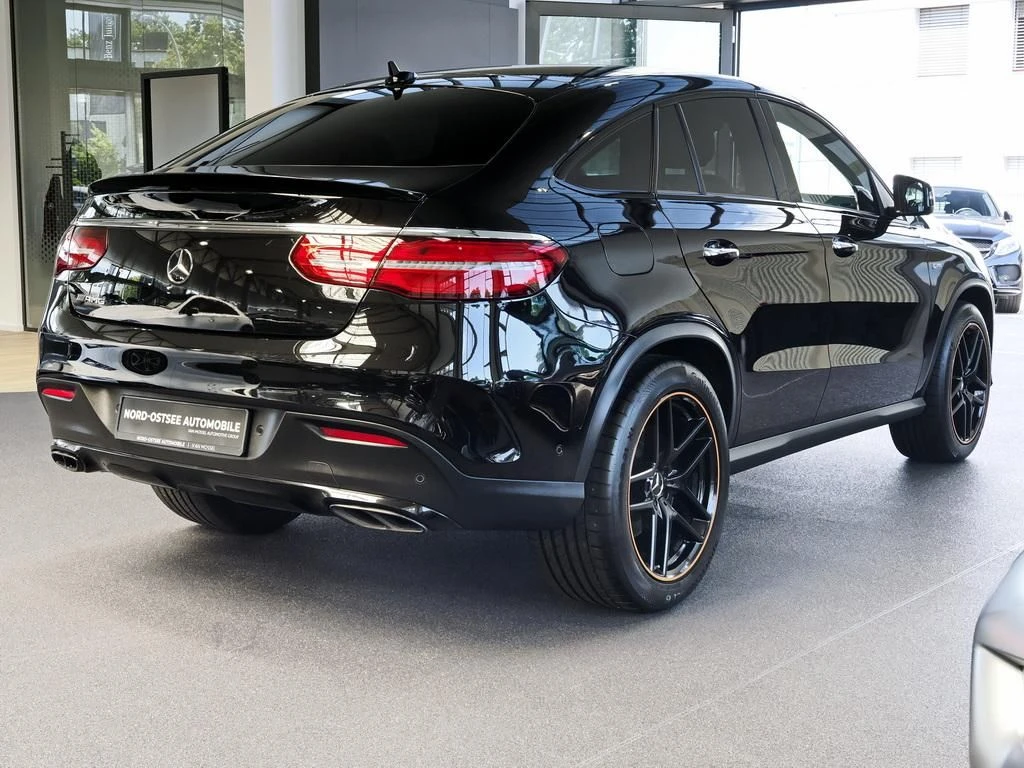 Mercedes-AMG-GLE 43 AMG-image-4