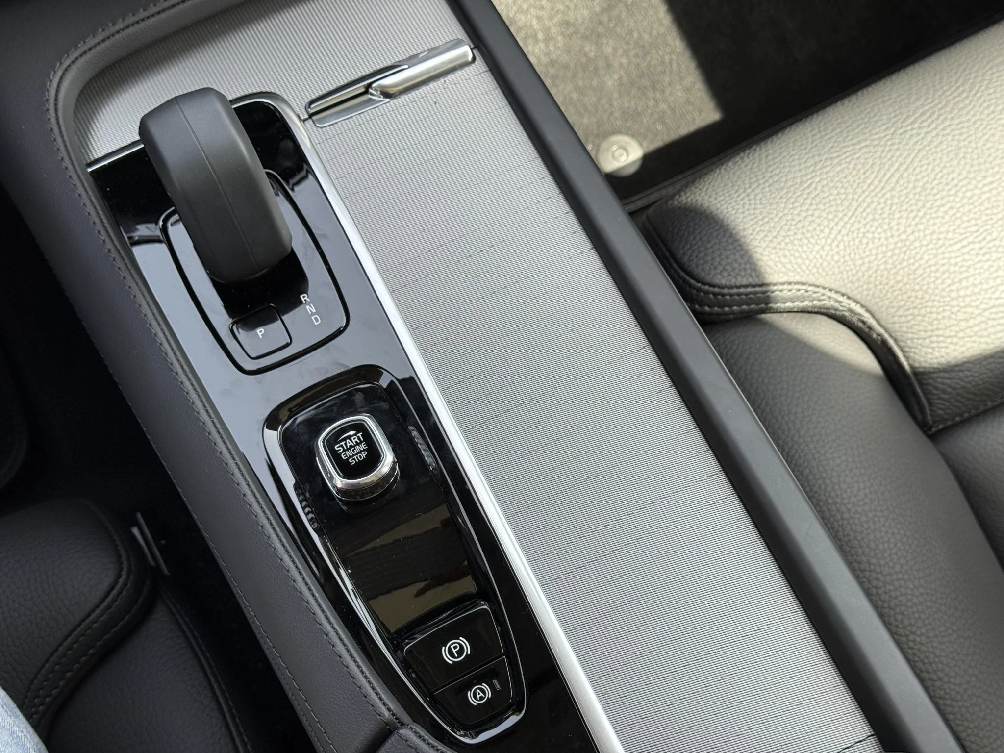 Volvo-XC90-image-35