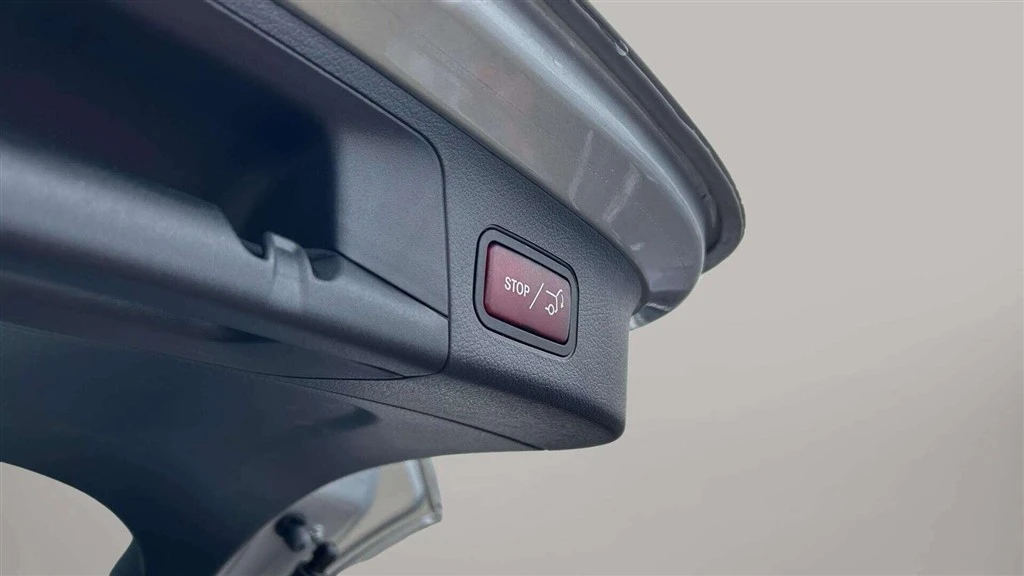 Mercedes-Benz-EQA-image-21